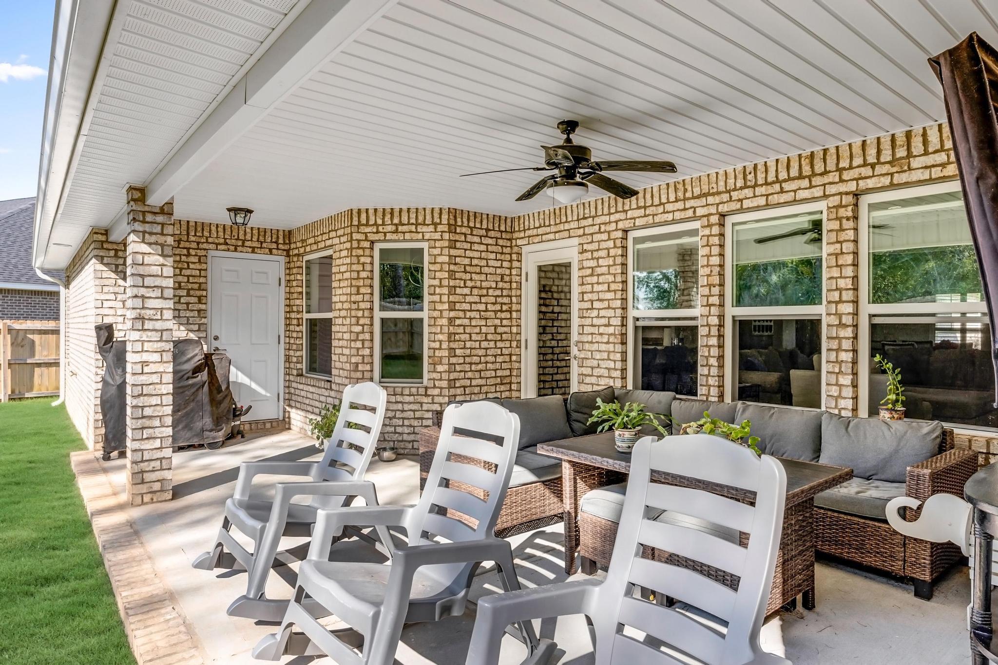 NATURE LAKE - Residential