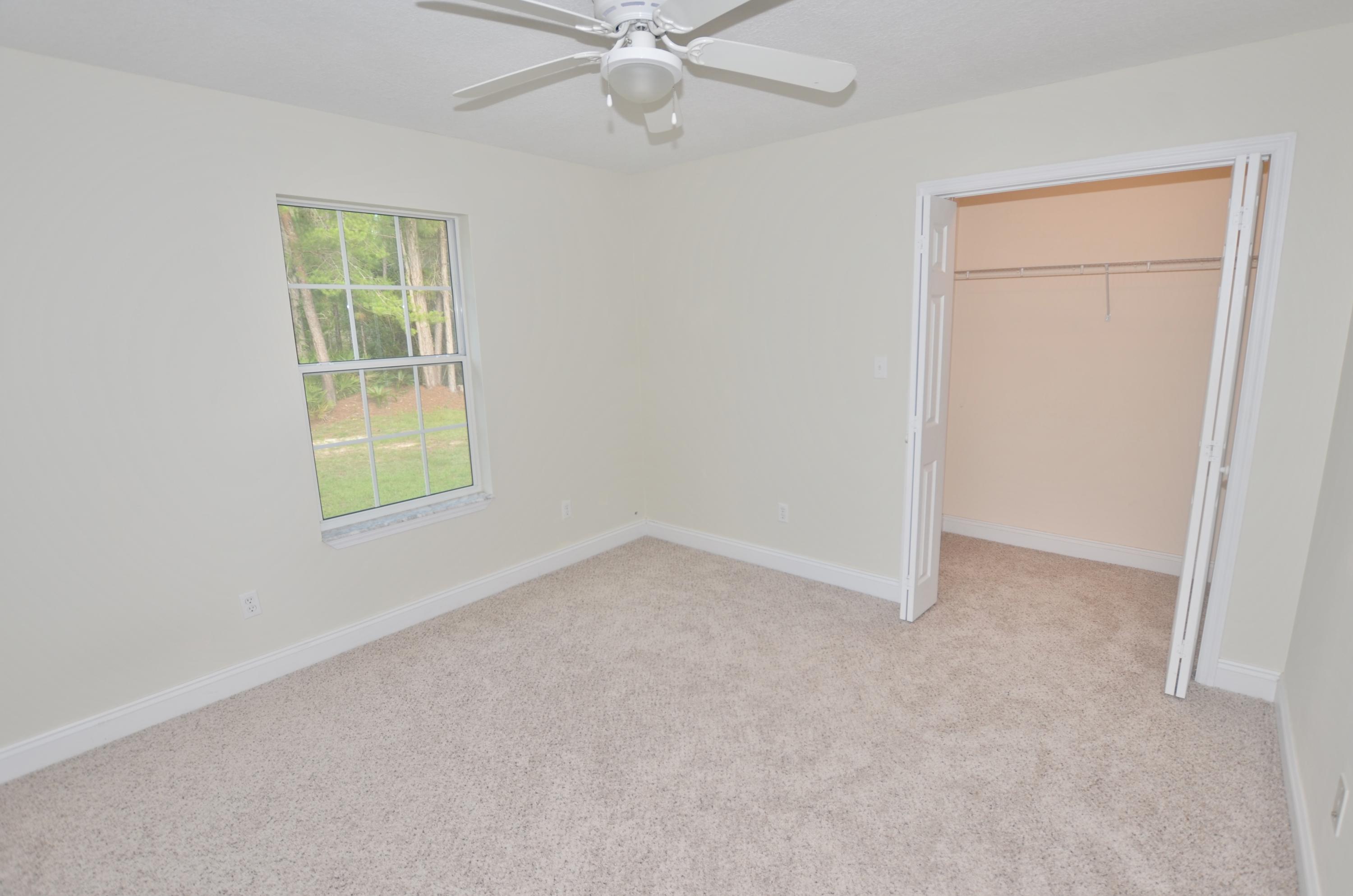 GARNETT BAYOU ESTATES - Residential Lease