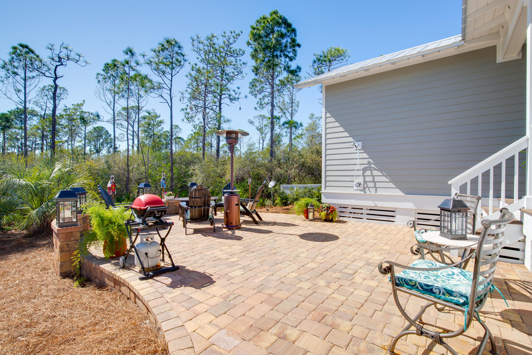 NATUREWALK AT SEAGROVE - Residential