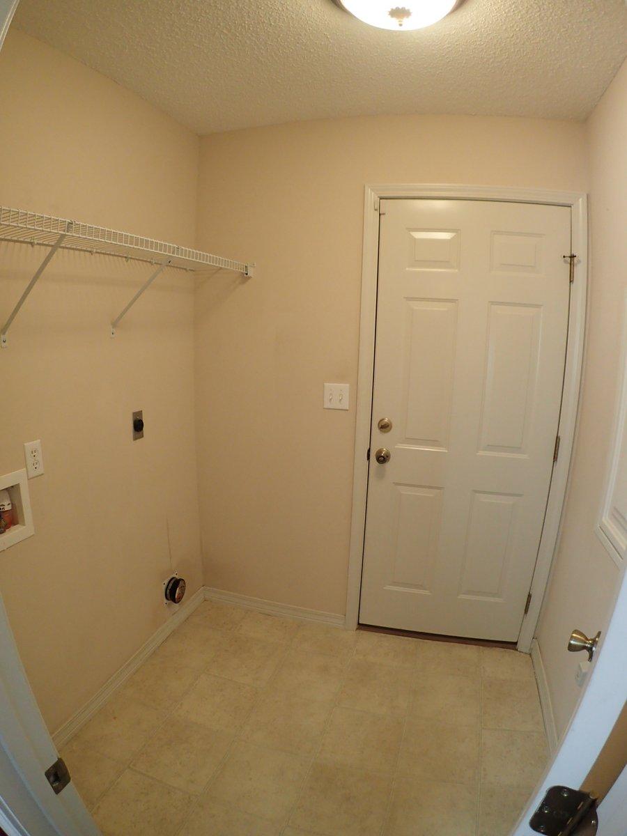 CRESTVIEW HEIGHTS 1ST ADDN - Residential