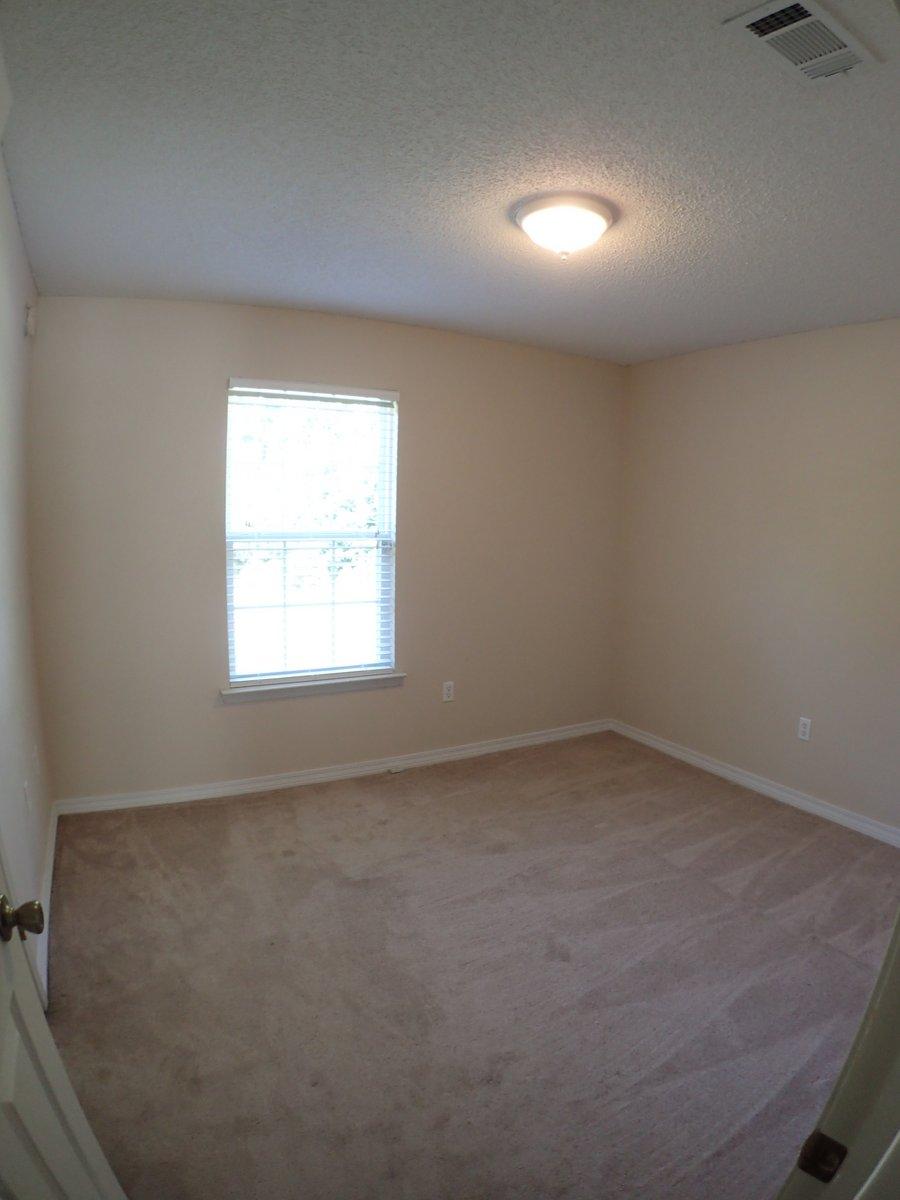 CRESTVIEW HEIGHTS 1ST ADDN - Residential