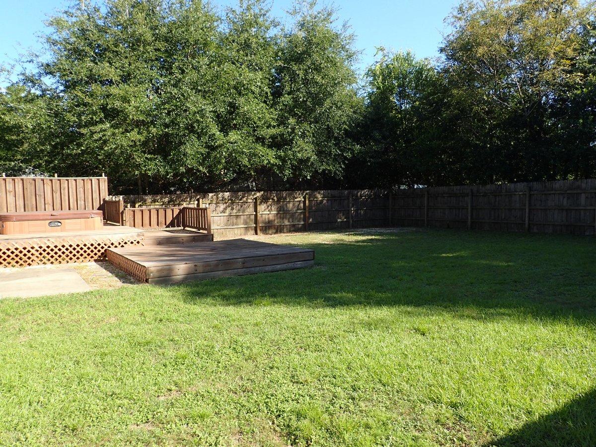 CRESTVIEW HEIGHTS 1ST ADDN - Residential