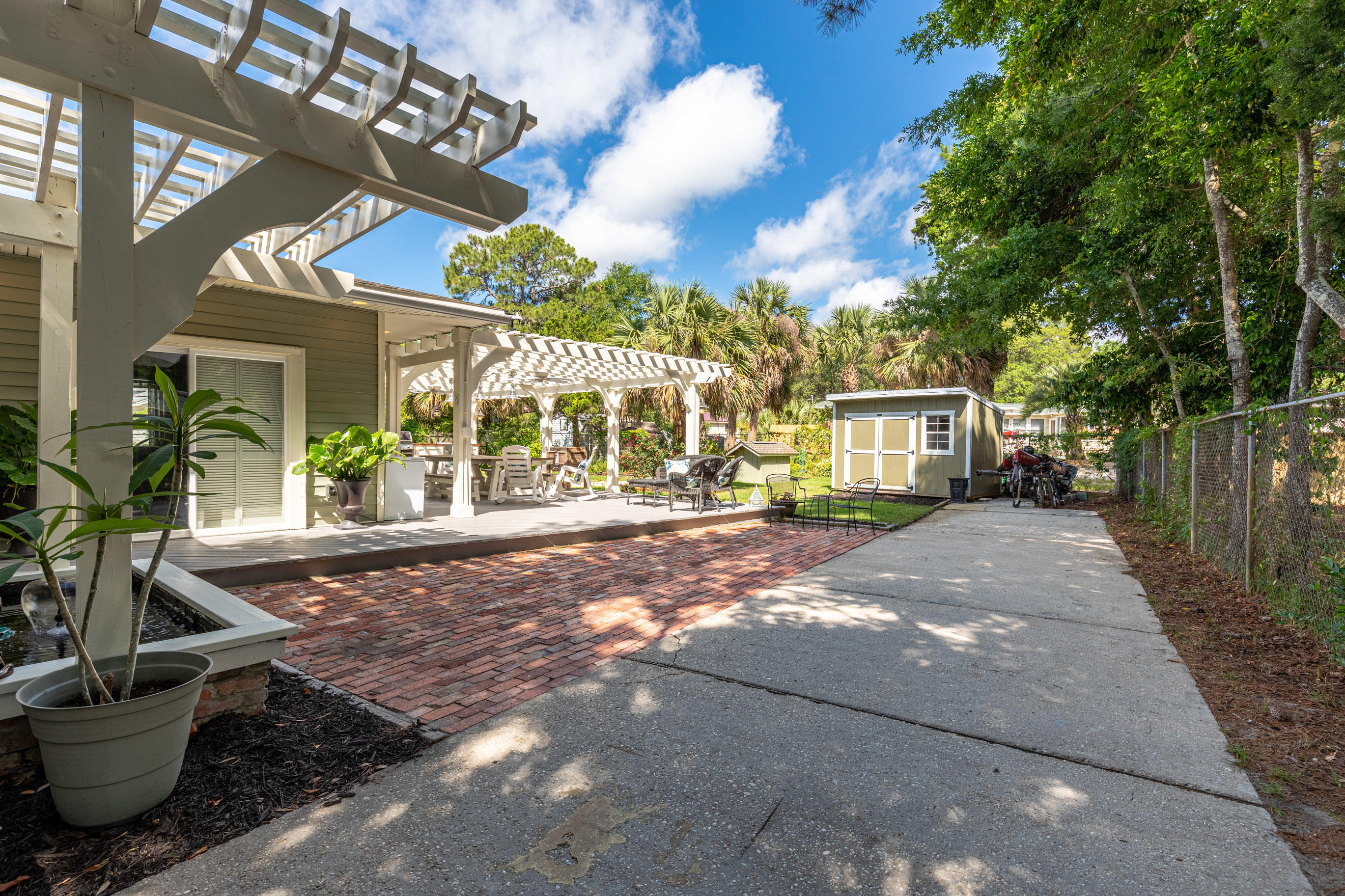 GARNIERS BEACH - Residential