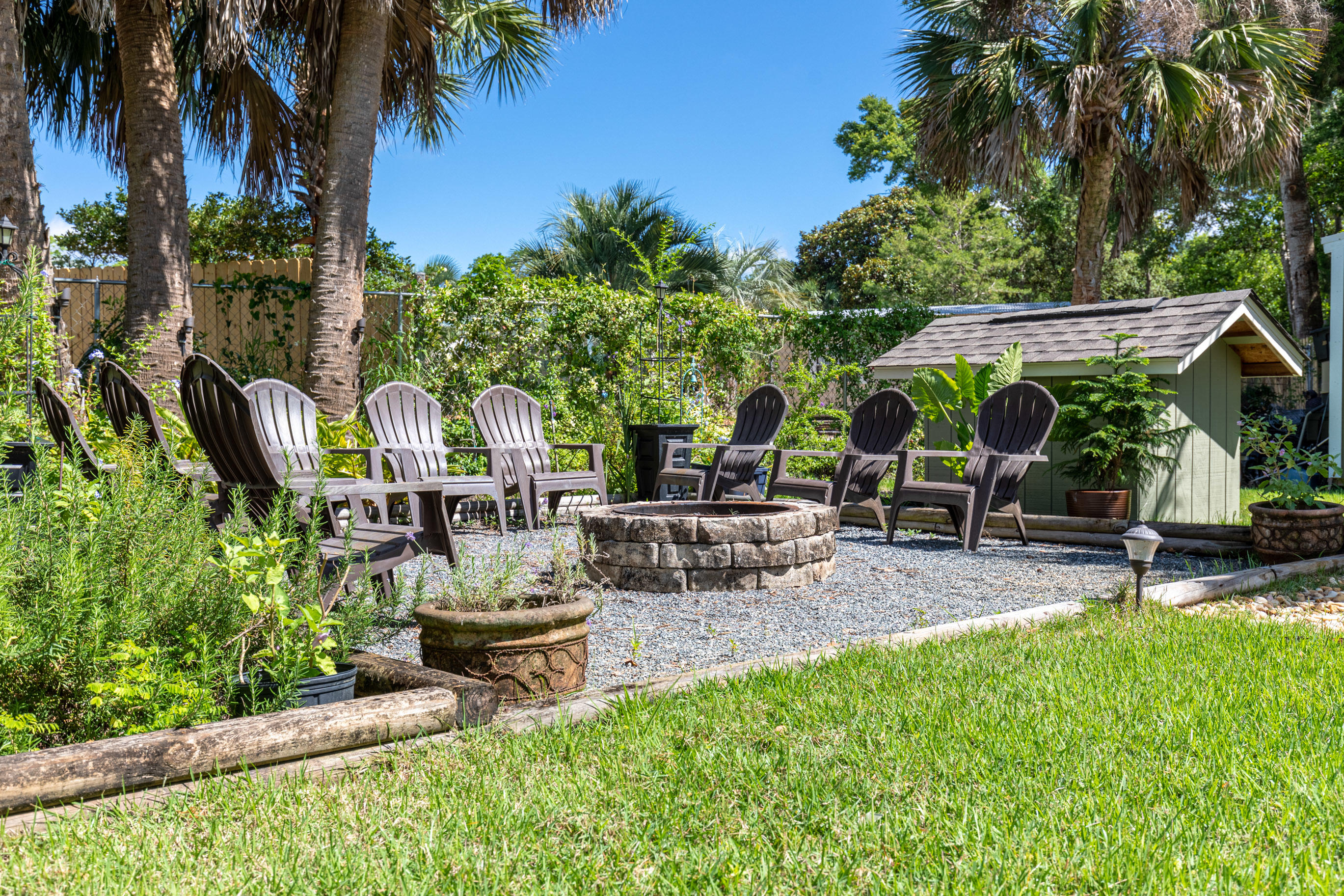 GARNIERS BEACH - Residential