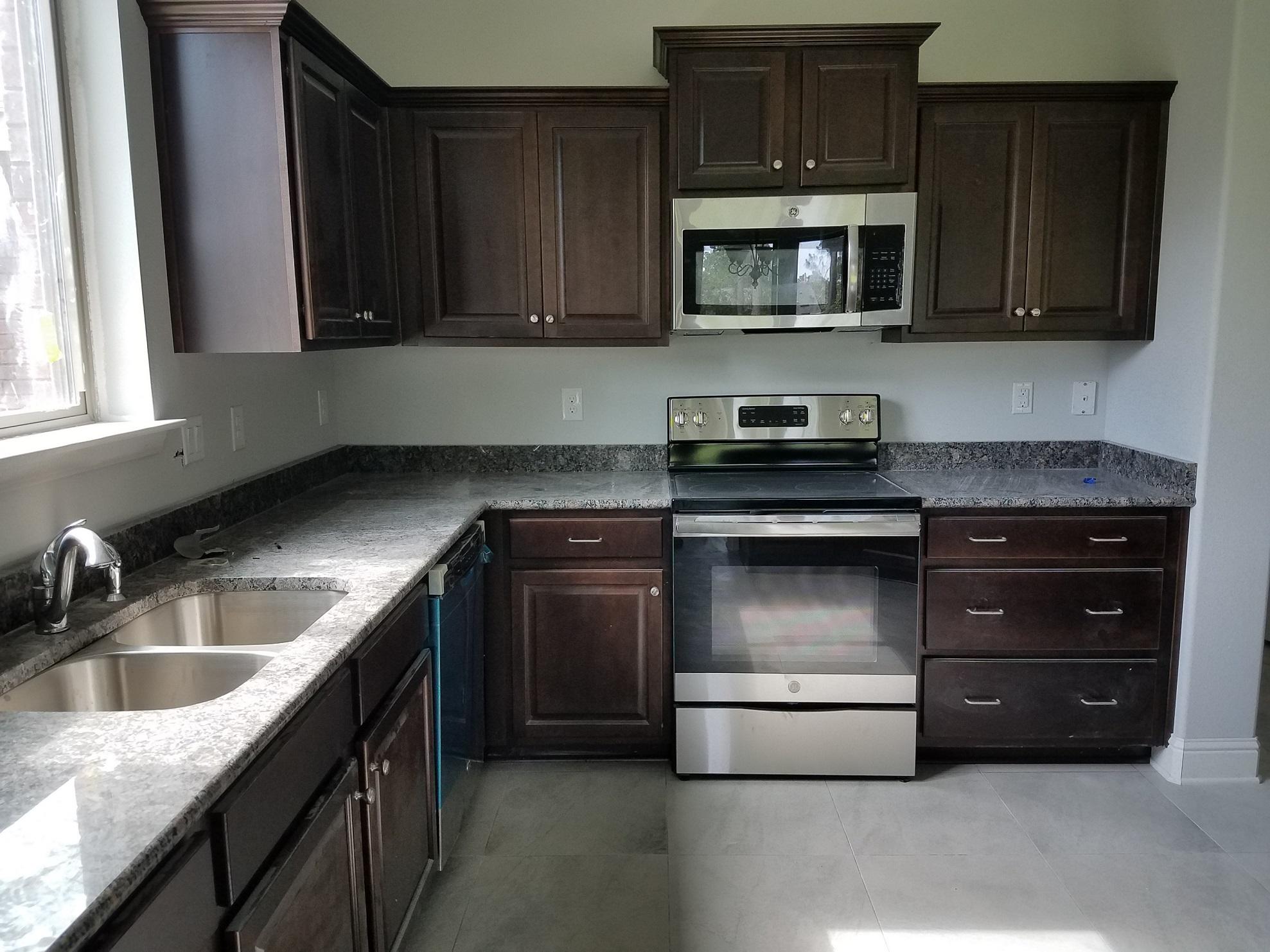 HOLLEY BY THE SEA - Residential