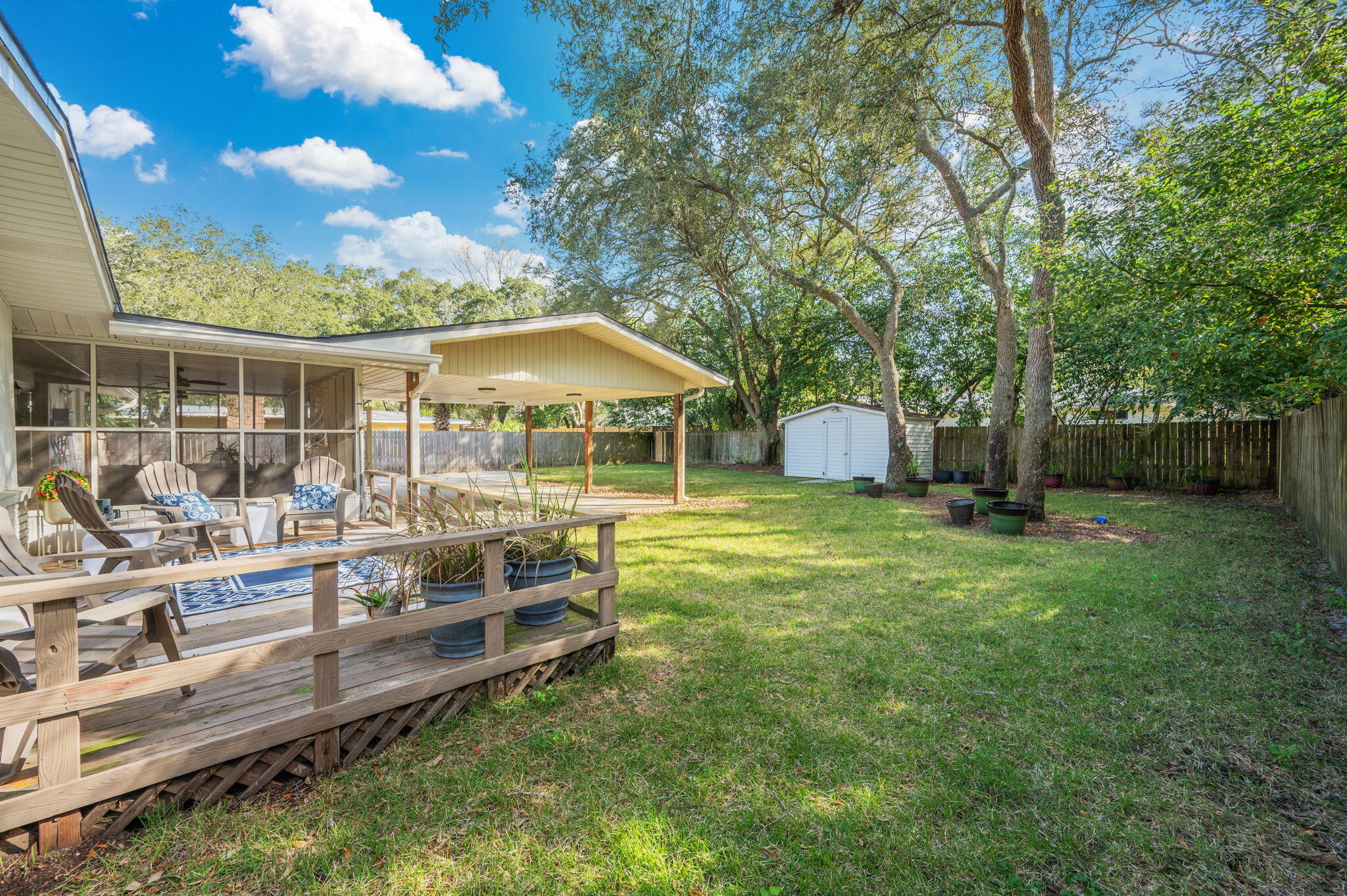 VILLA RUSS PARK - Residential