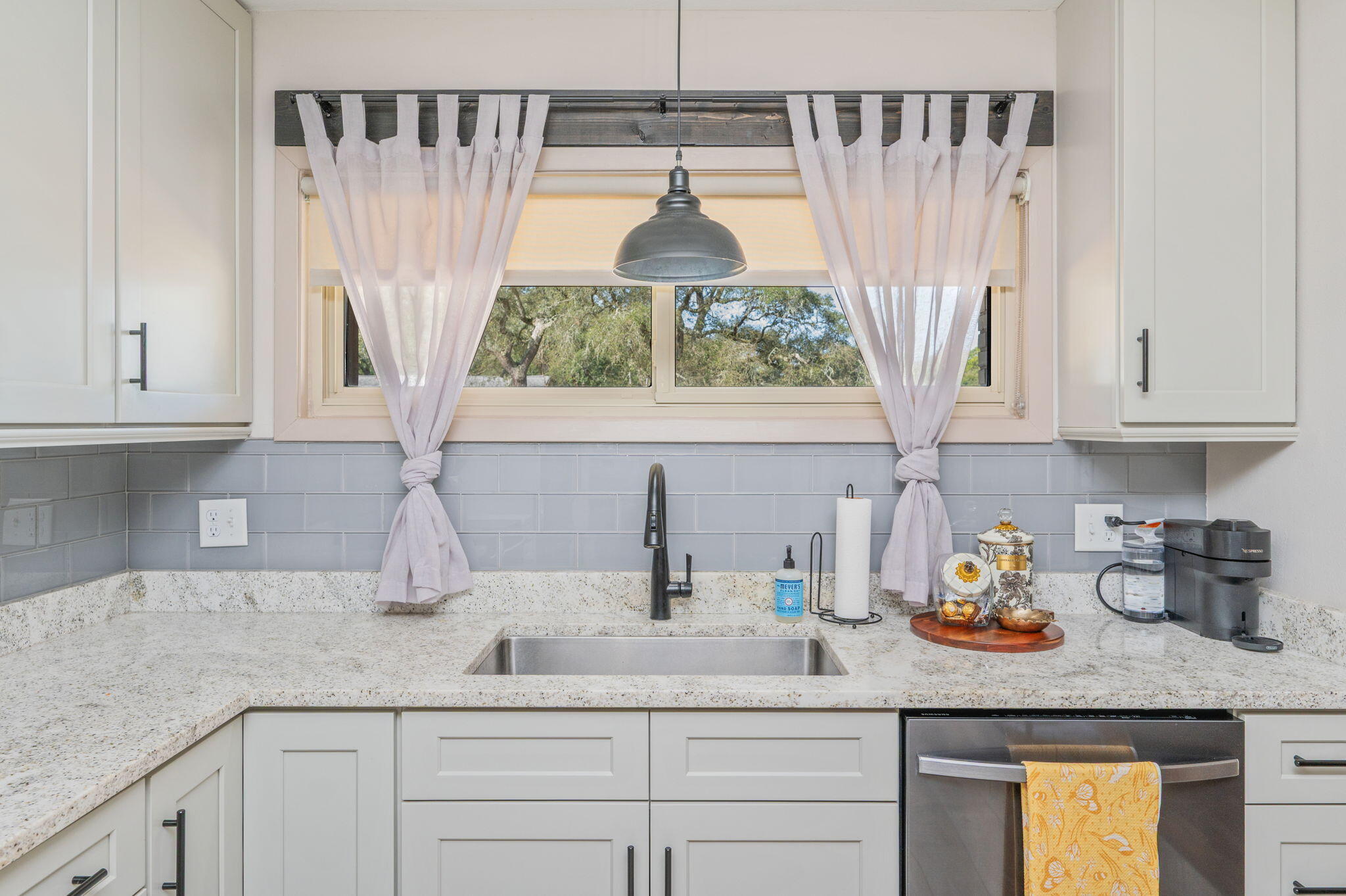 VILLA RUSS PARK - Residential