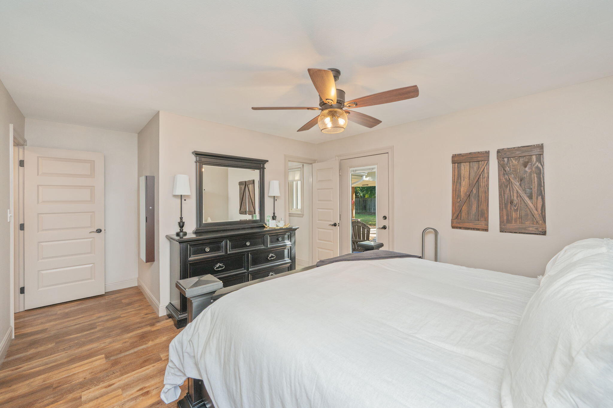 VILLA RUSS PARK - Residential