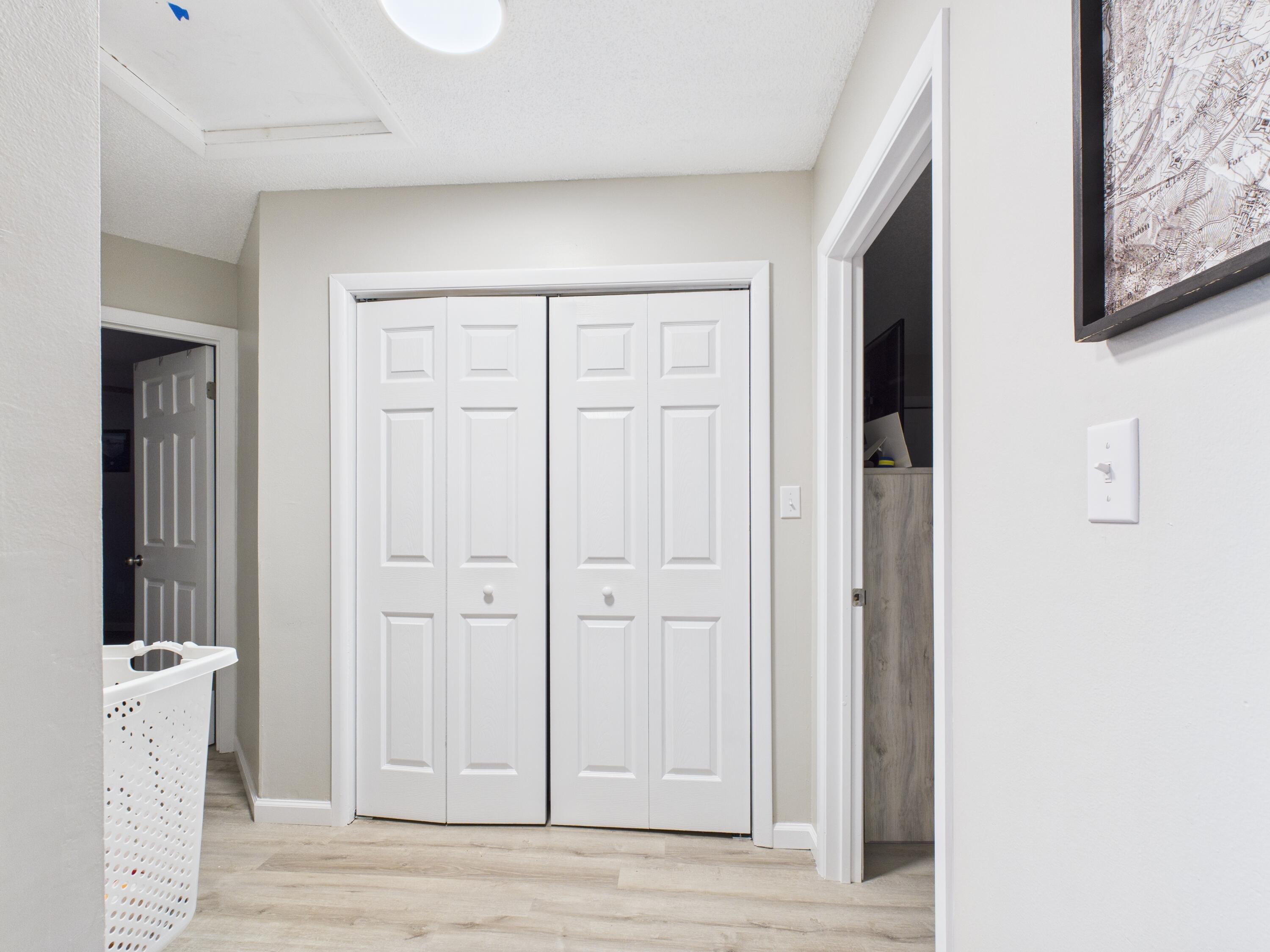 OLYMBIA COURT - Residential Lease