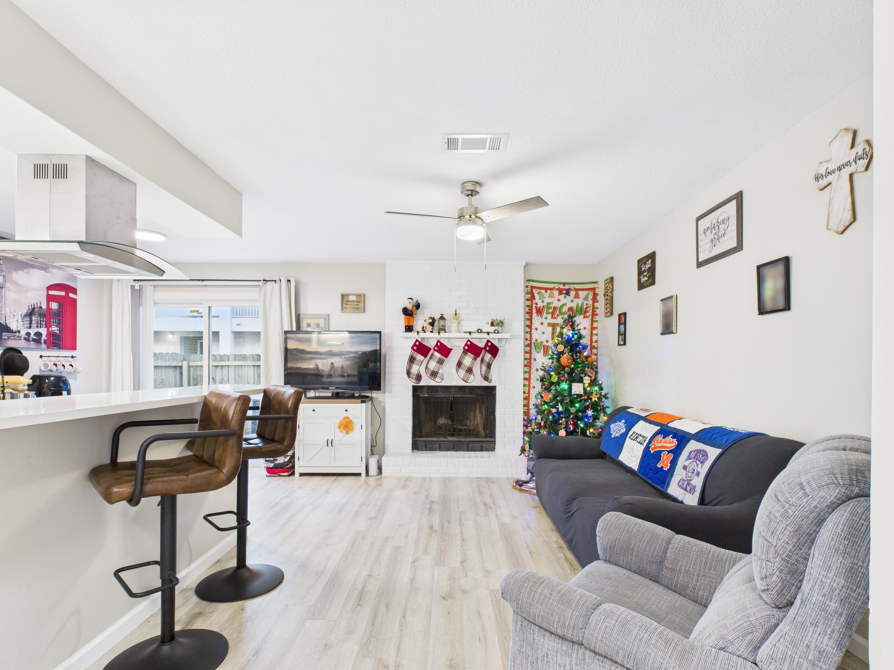 OLYMBIA COURT - Residential Lease