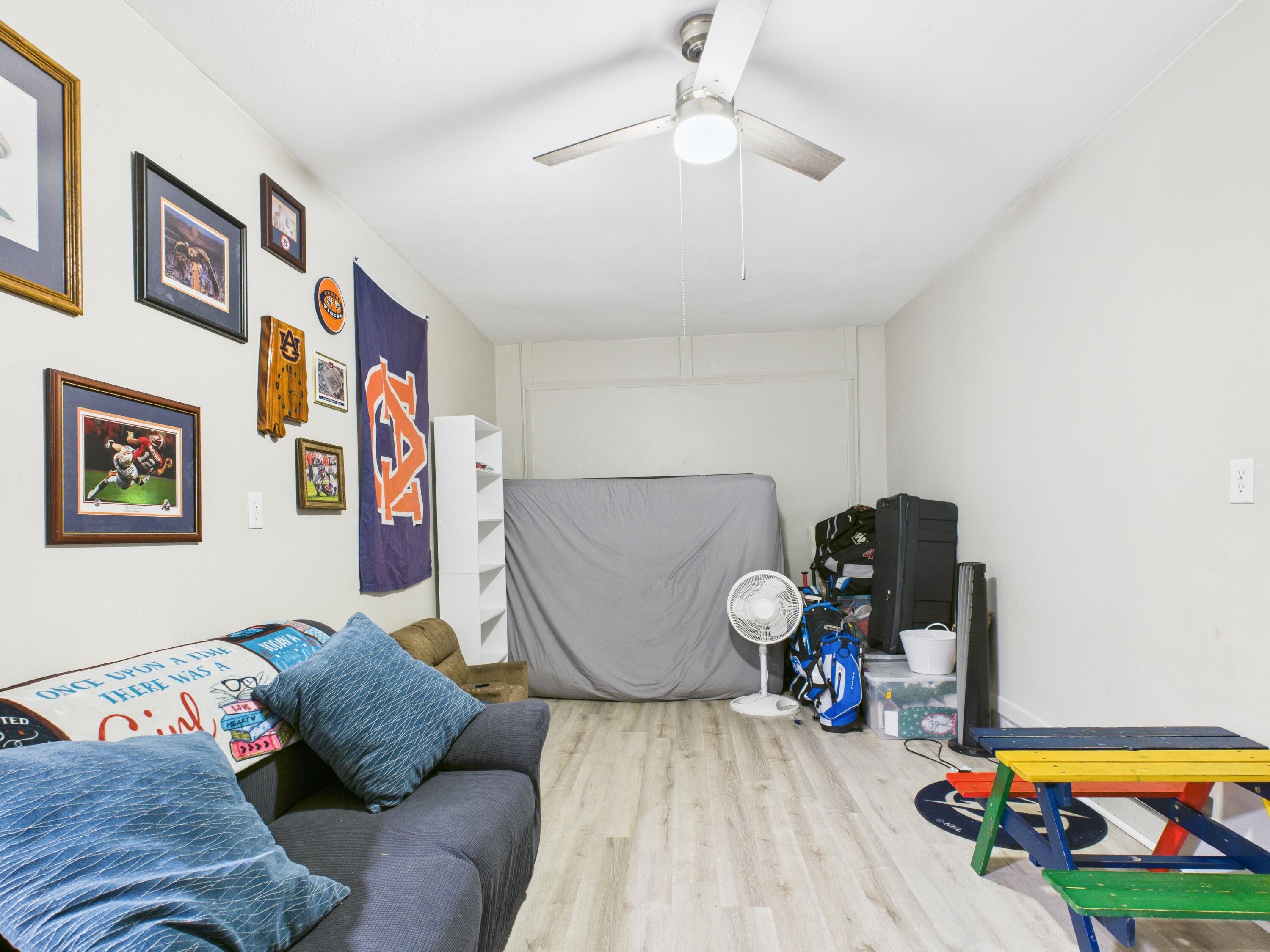 OLYMBIA COURT - Residential Lease