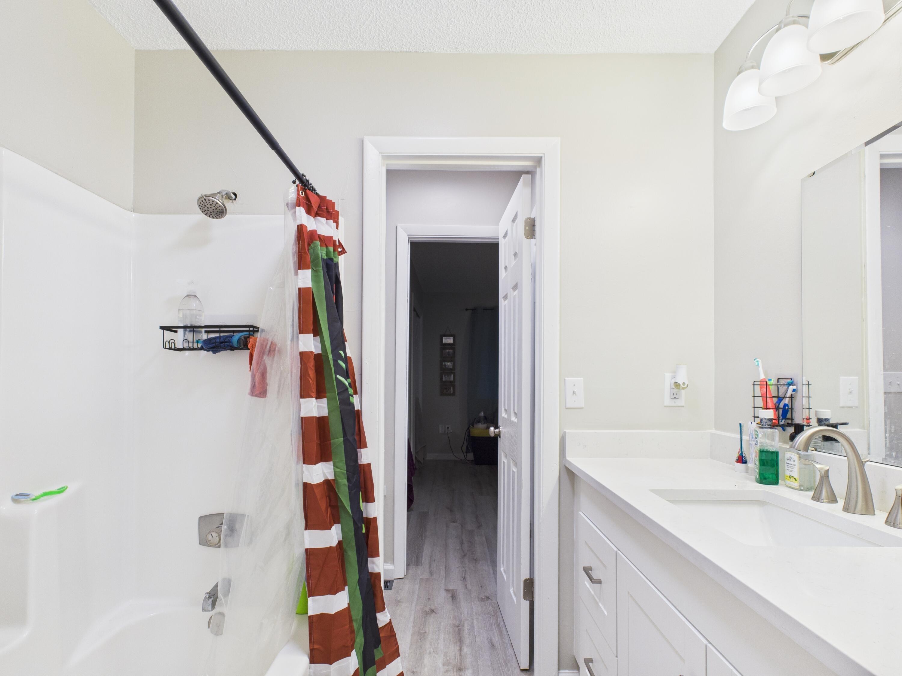 OLYMBIA COURT - Residential Lease