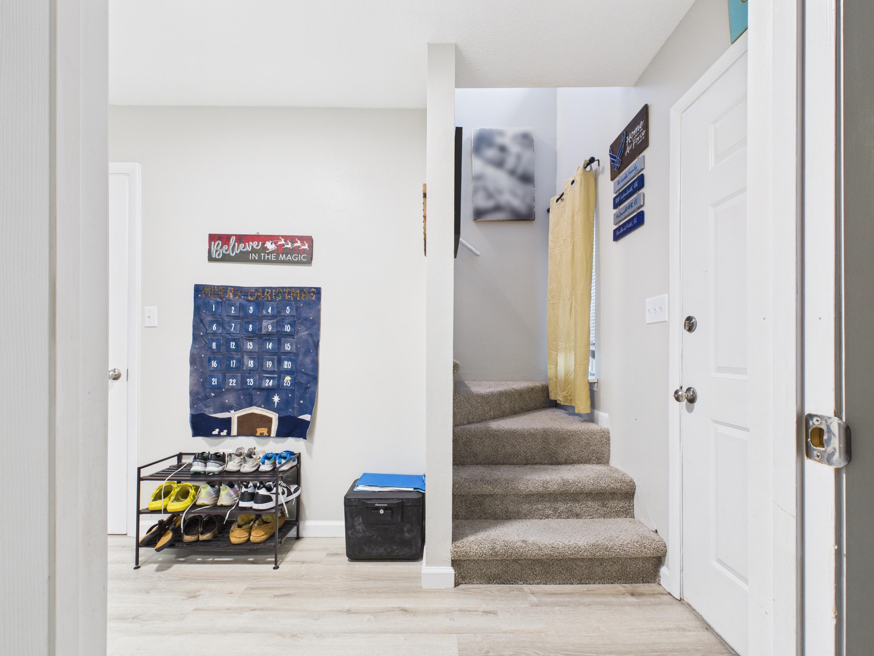 OLYMBIA COURT - Residential Lease