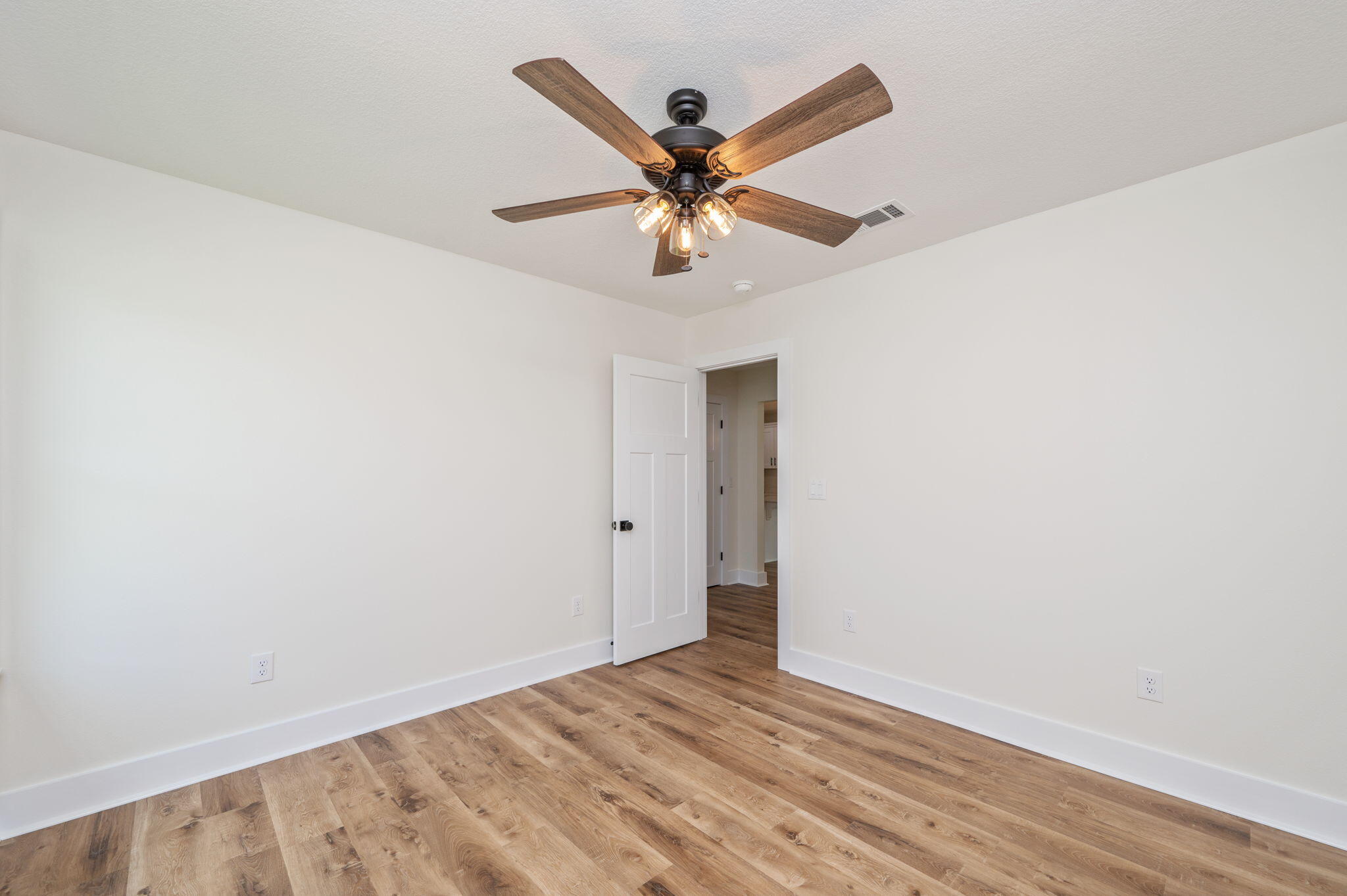 MORRIS ADD CRESTVIEW - Residential