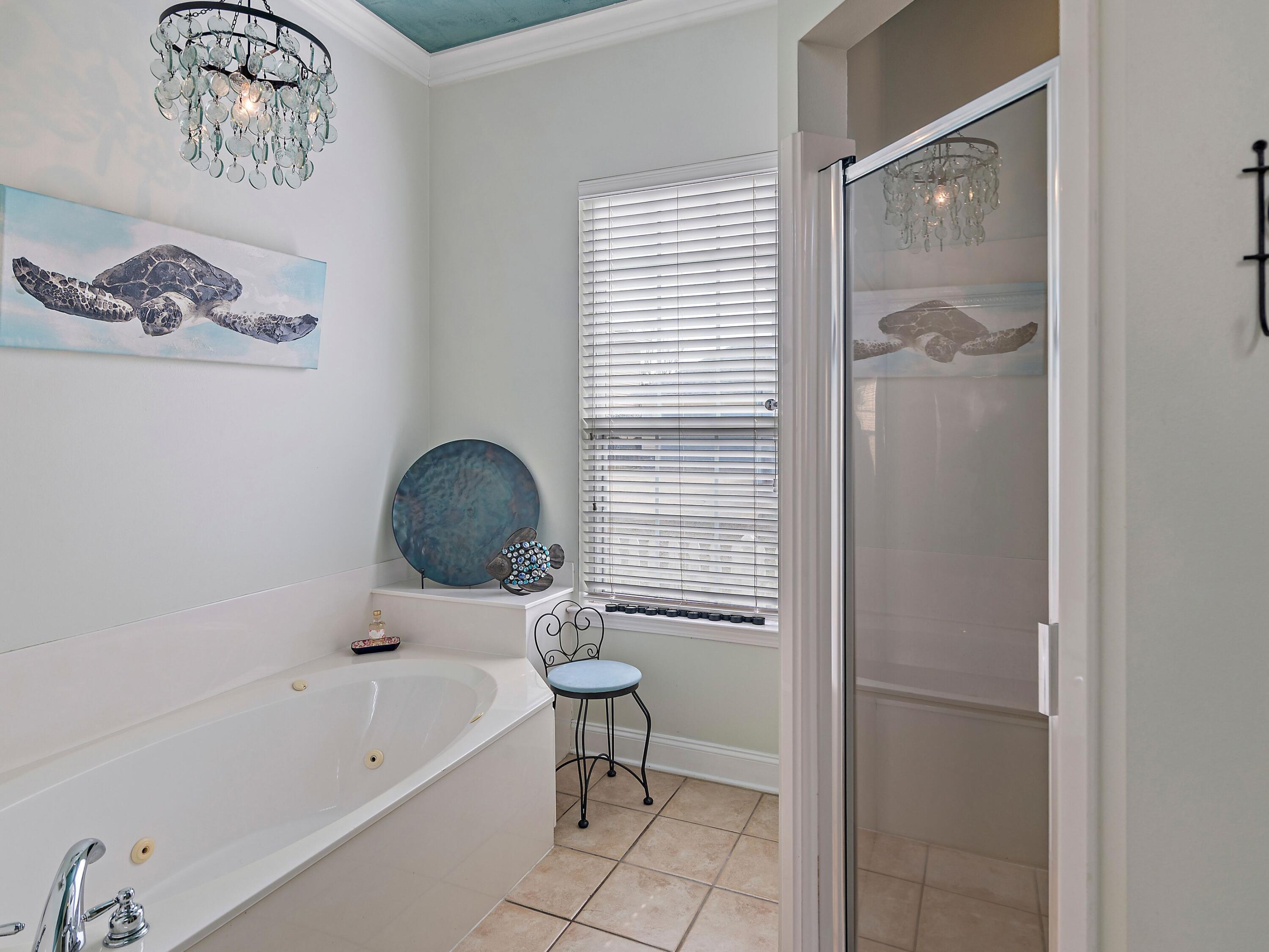 SOVEREIGN ISLE S/D - Residential