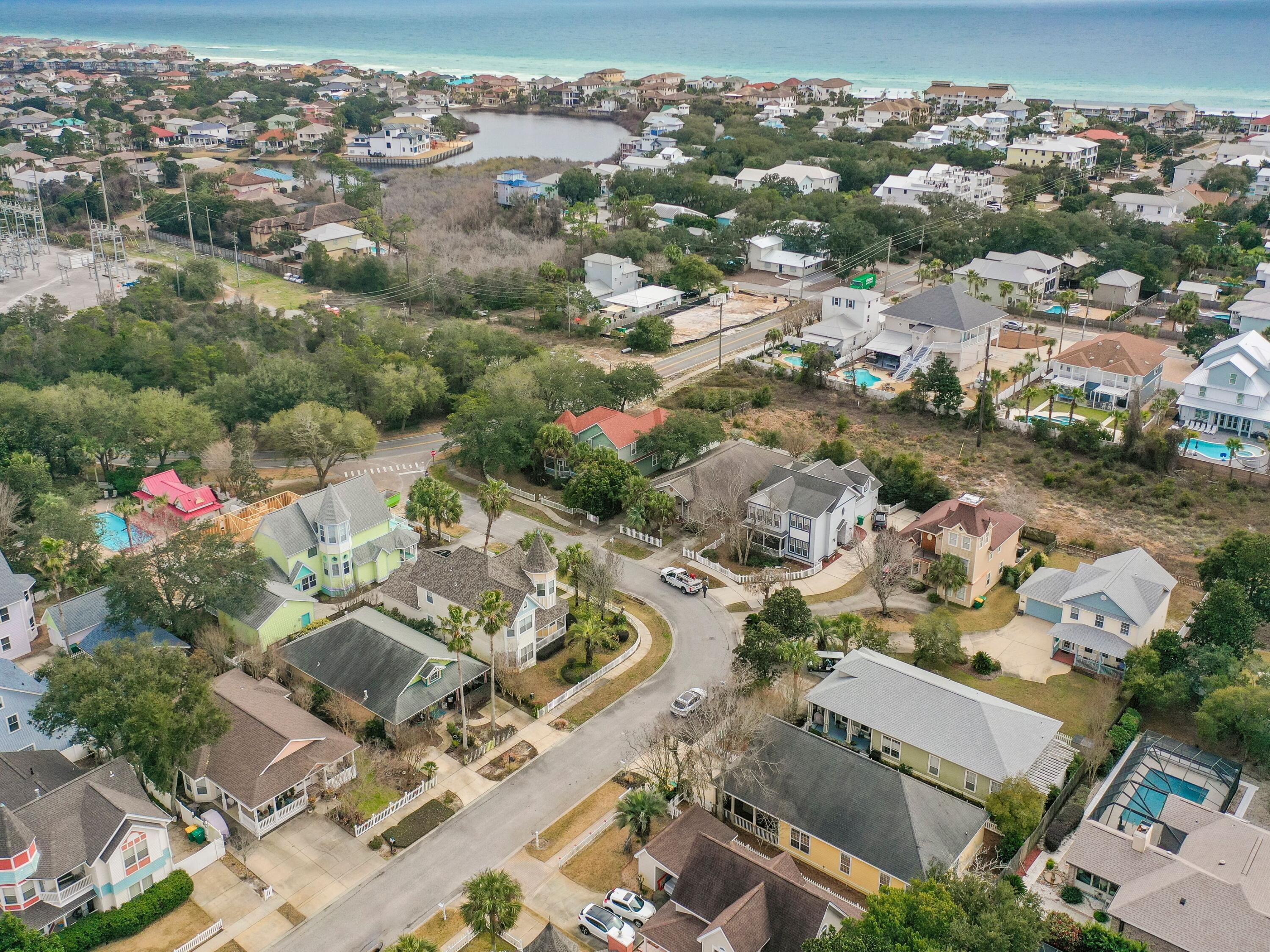 SOVEREIGN ISLE S/D - Residential