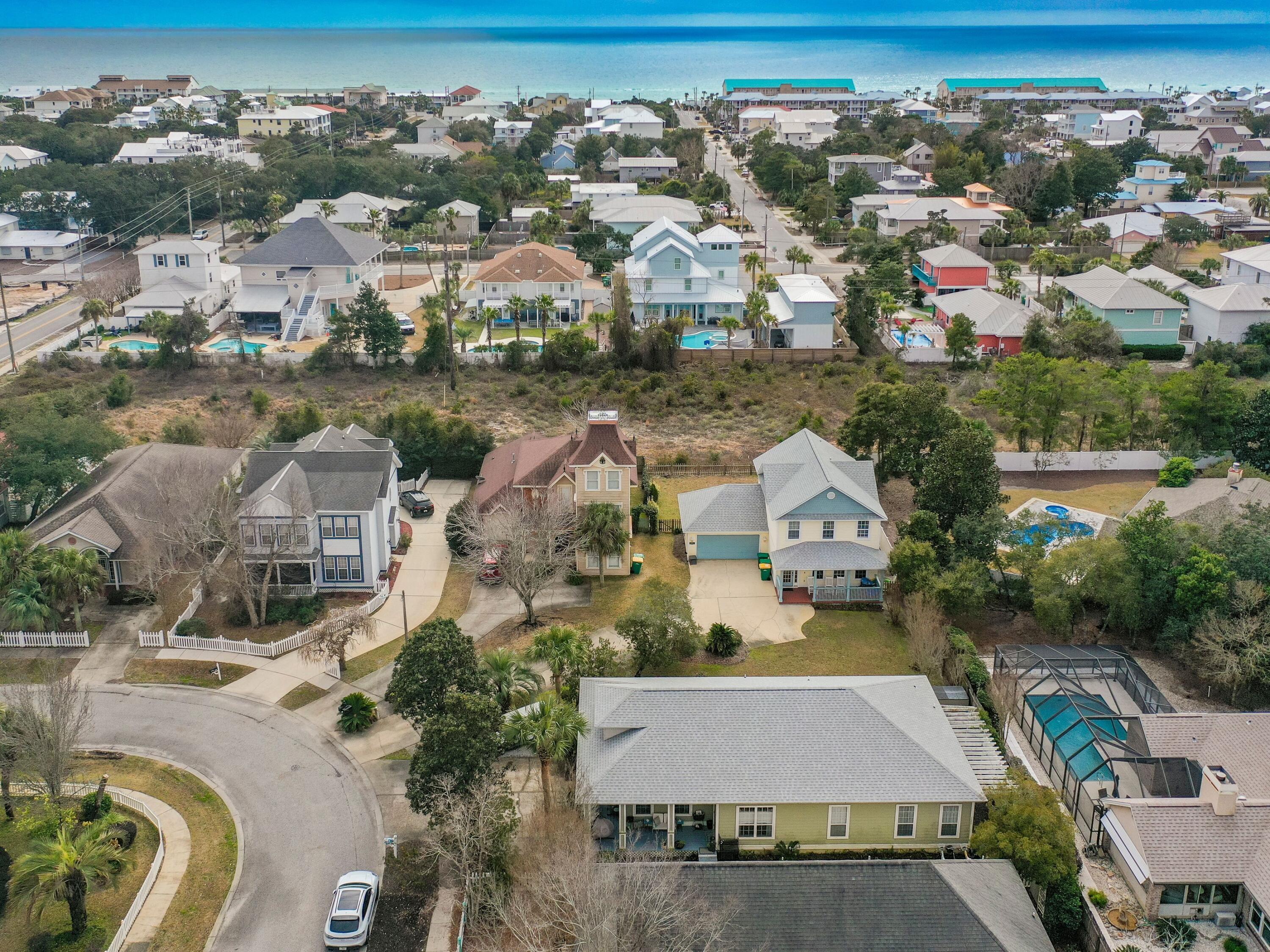 SOVEREIGN ISLE S/D - Residential