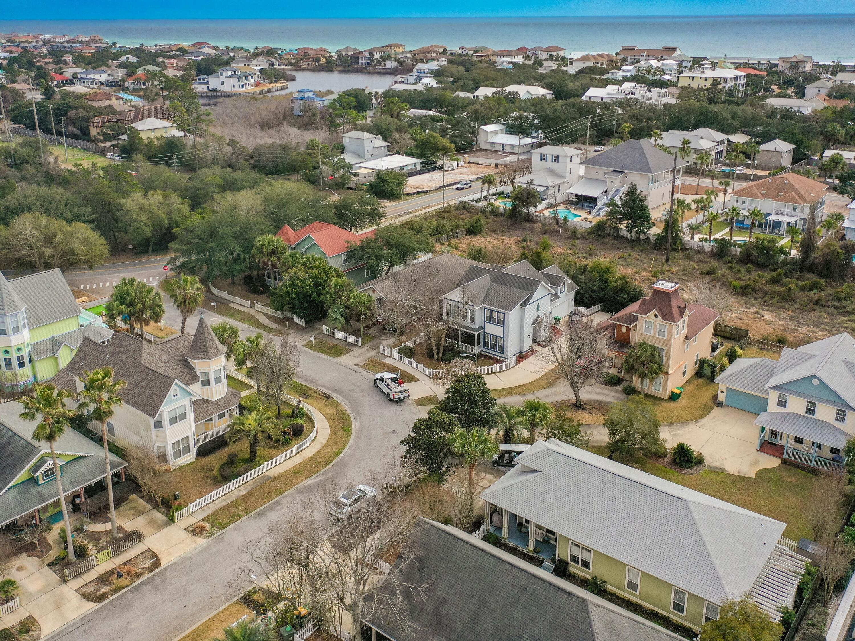 SOVEREIGN ISLE S/D - Residential