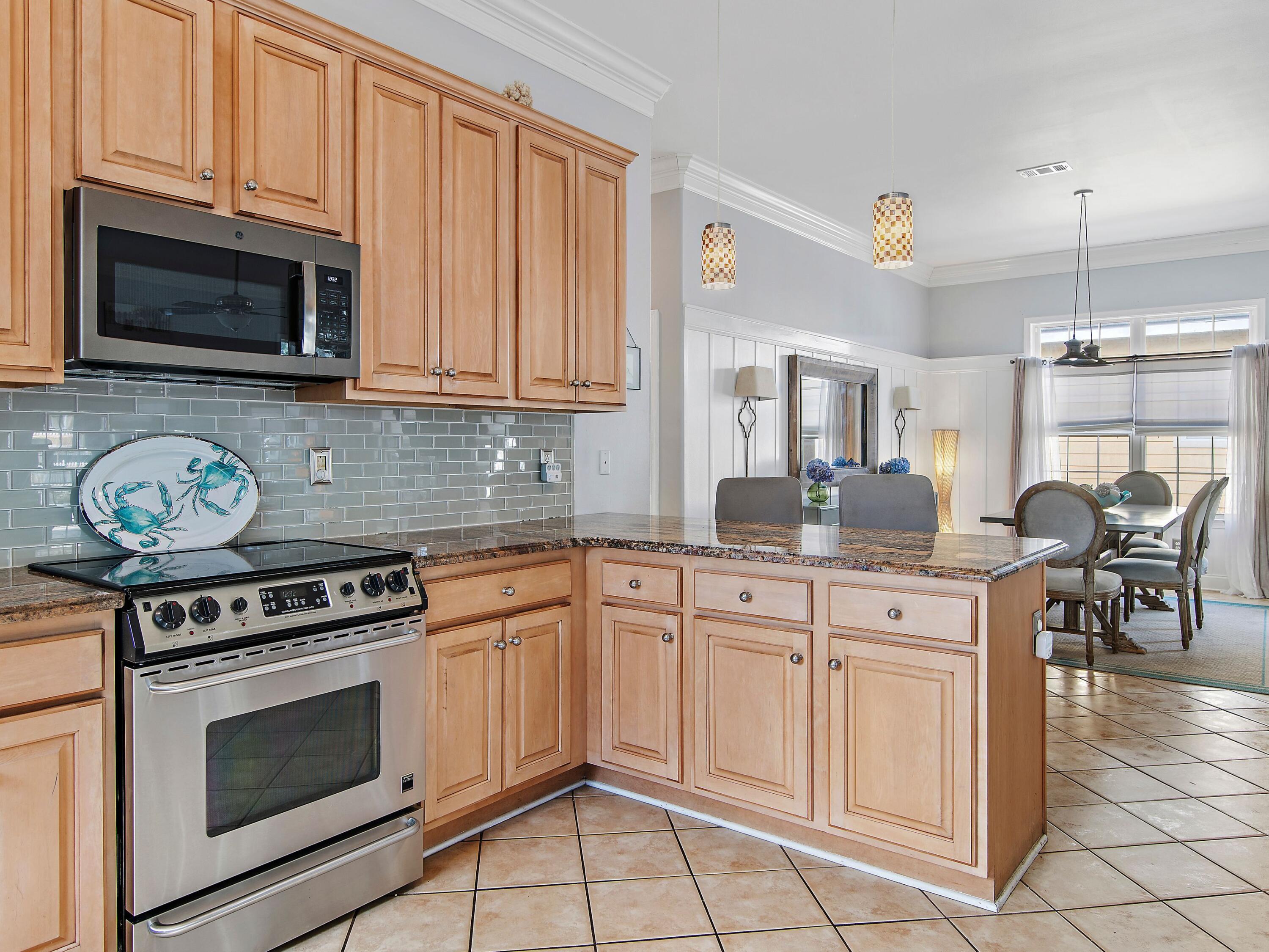 SOVEREIGN ISLE S/D - Residential