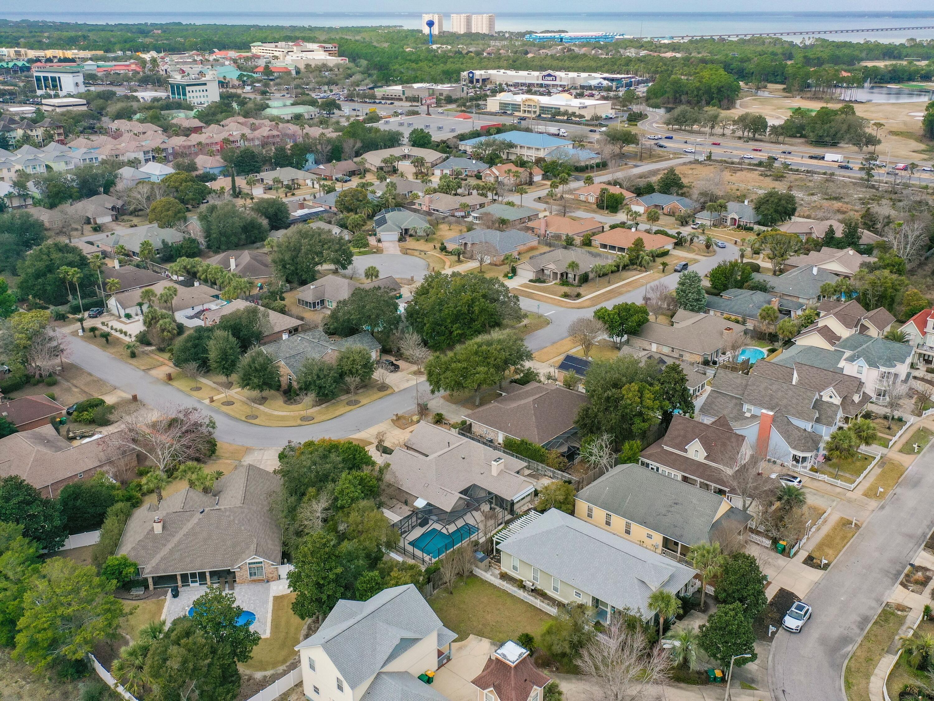 SOVEREIGN ISLE S/D - Residential