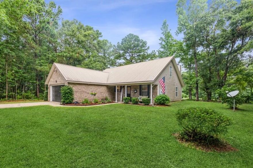 Striking traditional home offers quintessential Florida indoor/outdoor living, just steps from the 18th Fairway of Blackwater Golf Course. This 3 bedroom, 3 bath home- plus unique bonus flex space- offers high ceilings and a beautiful wood burning fireplace. The kitchen boasts custom cabinets and stainless steel appliances. Glass French doors open to a screened back porch, open patio and manicured backyard.  The first floor owner's suite has a barn door, two closets, garden tub and access to the back patio.  New carpet will be installed in the owner's suite  on 7/7.  There is an extra storage building outside with electricity. Make sure you see this former Parade of Homes winner quickly, it won't last long.