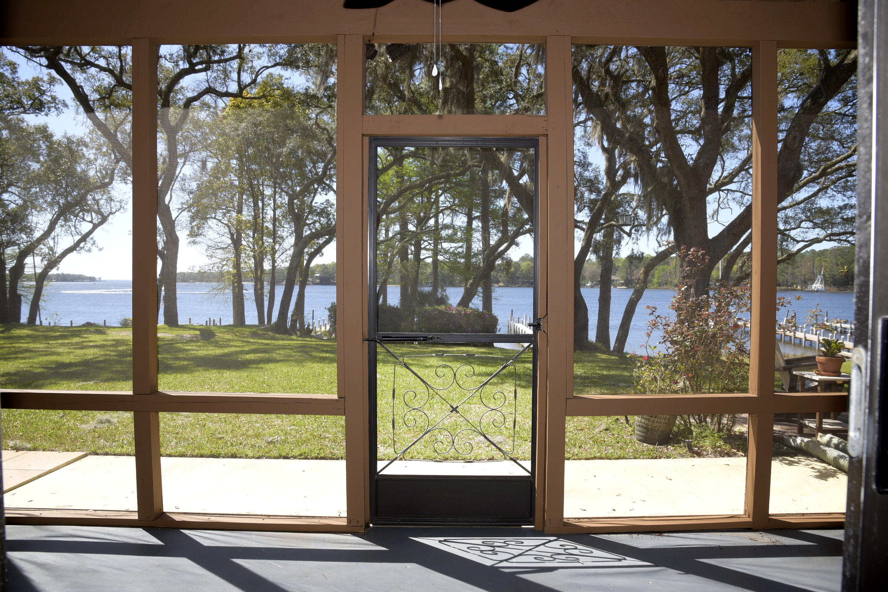 WATER OAKS 3 T/H - Residential