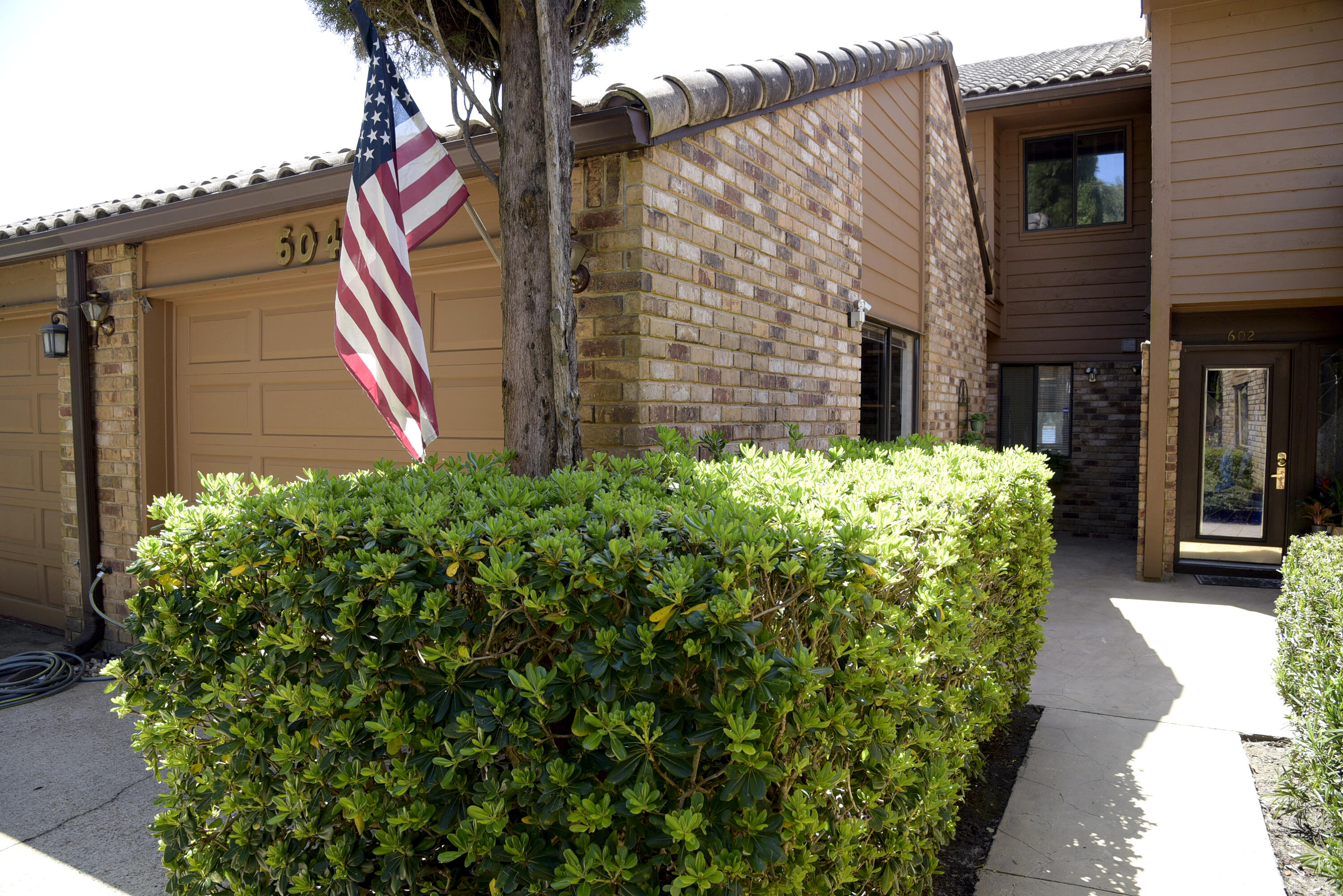 WATER OAKS 3 T/H - Residential