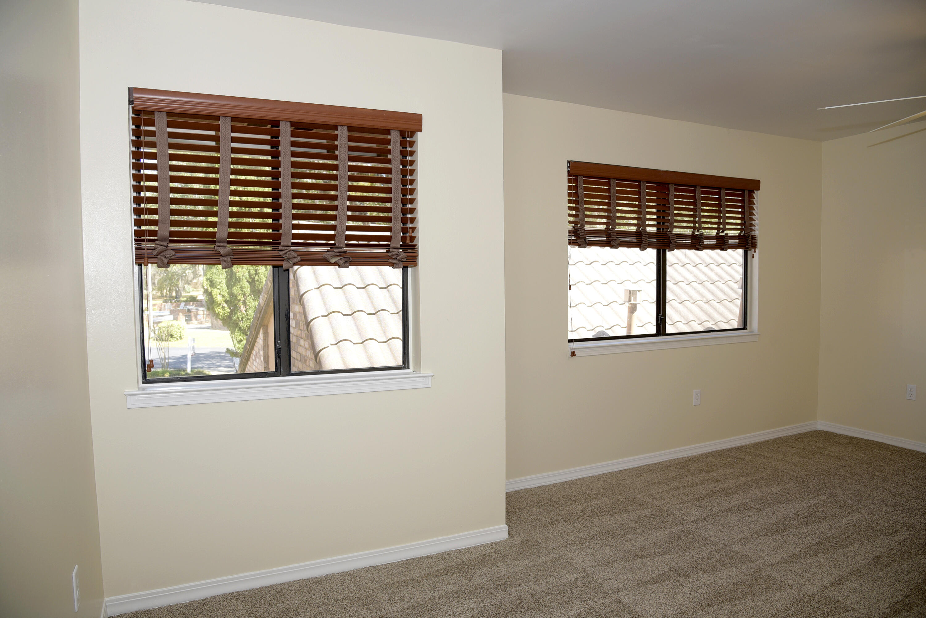 WATER OAKS 3 T/H - Residential