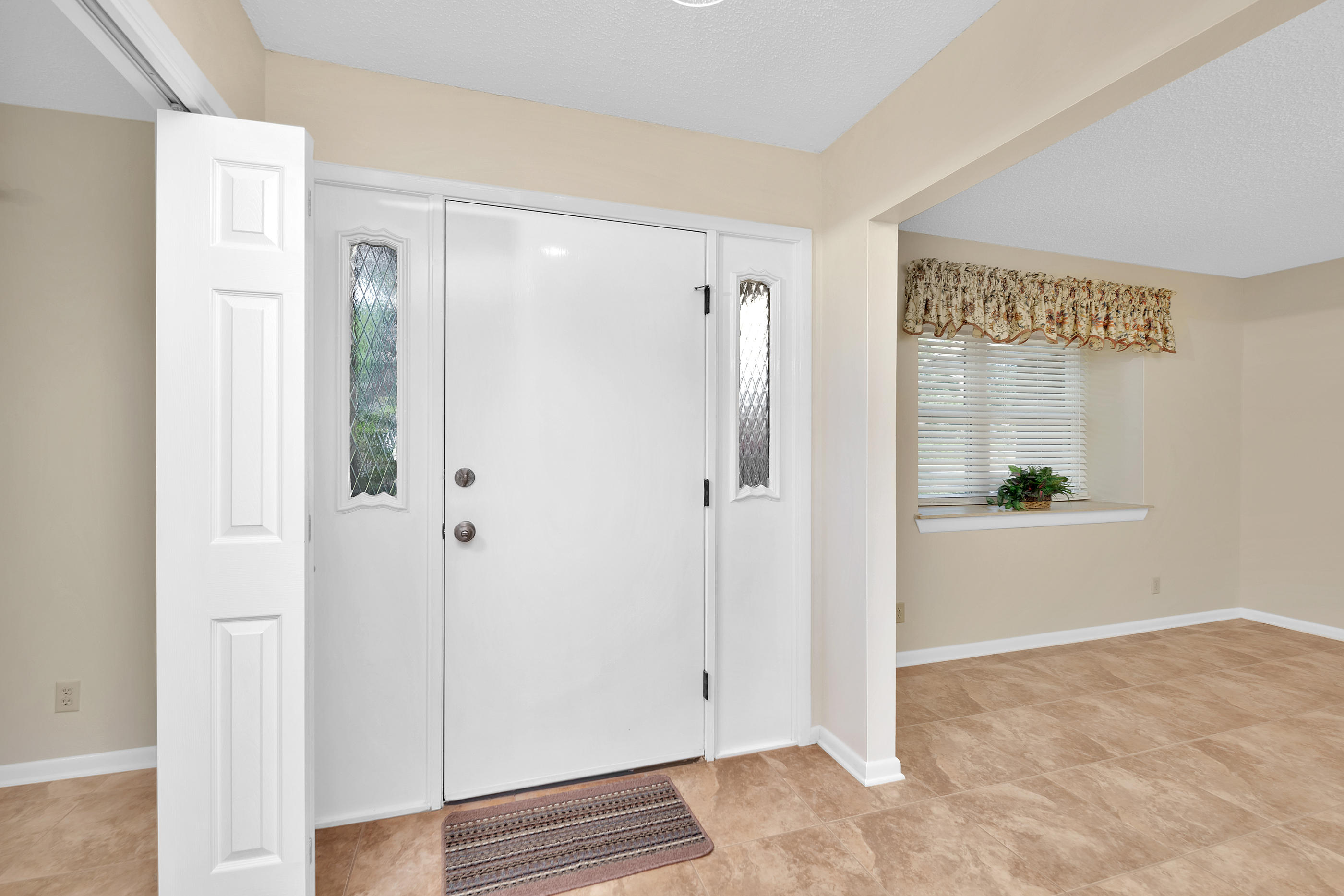 BAHIA VISTA LOT 5 BLK A - Residential
