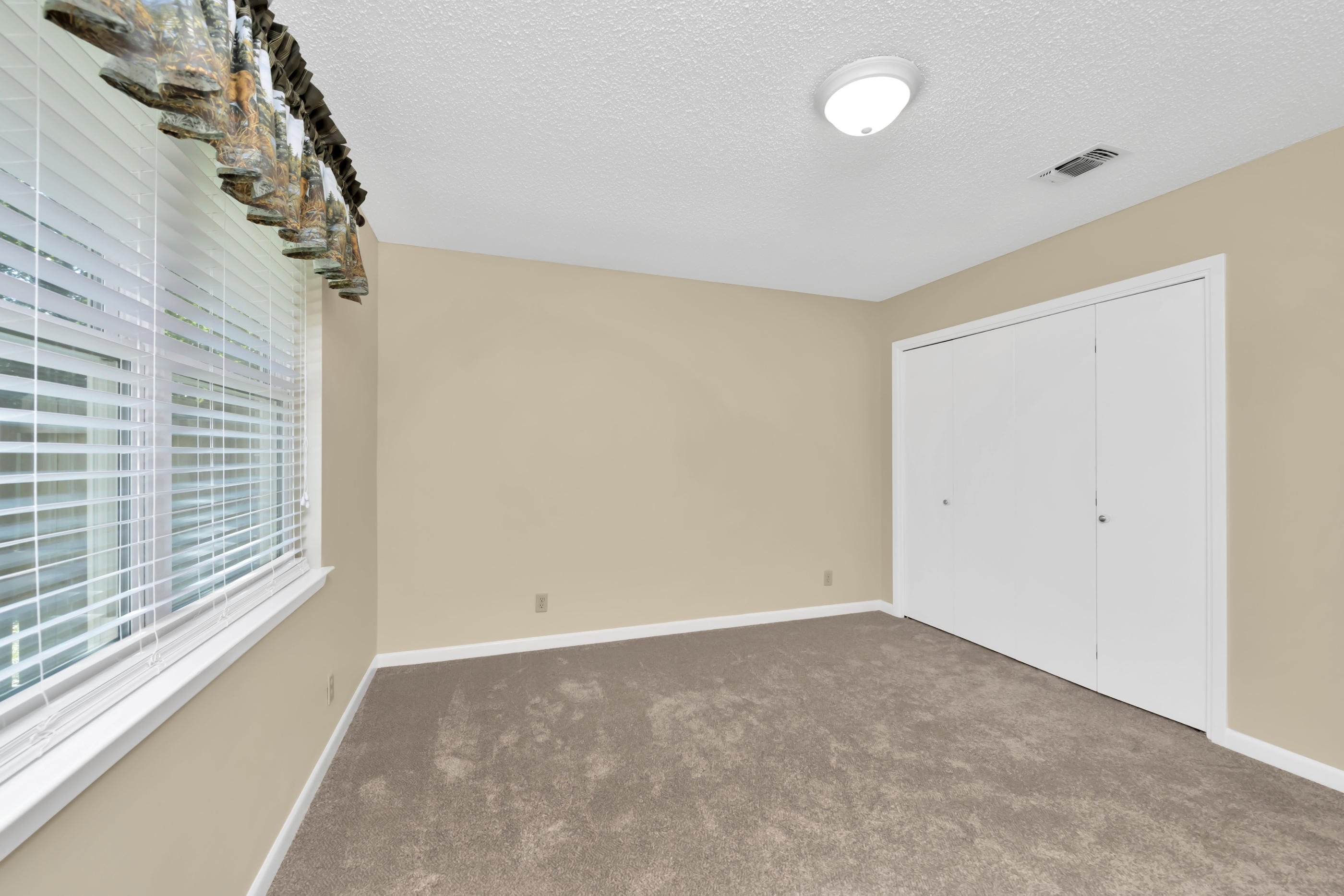 BAHIA VISTA LOT 5 BLK A - Residential