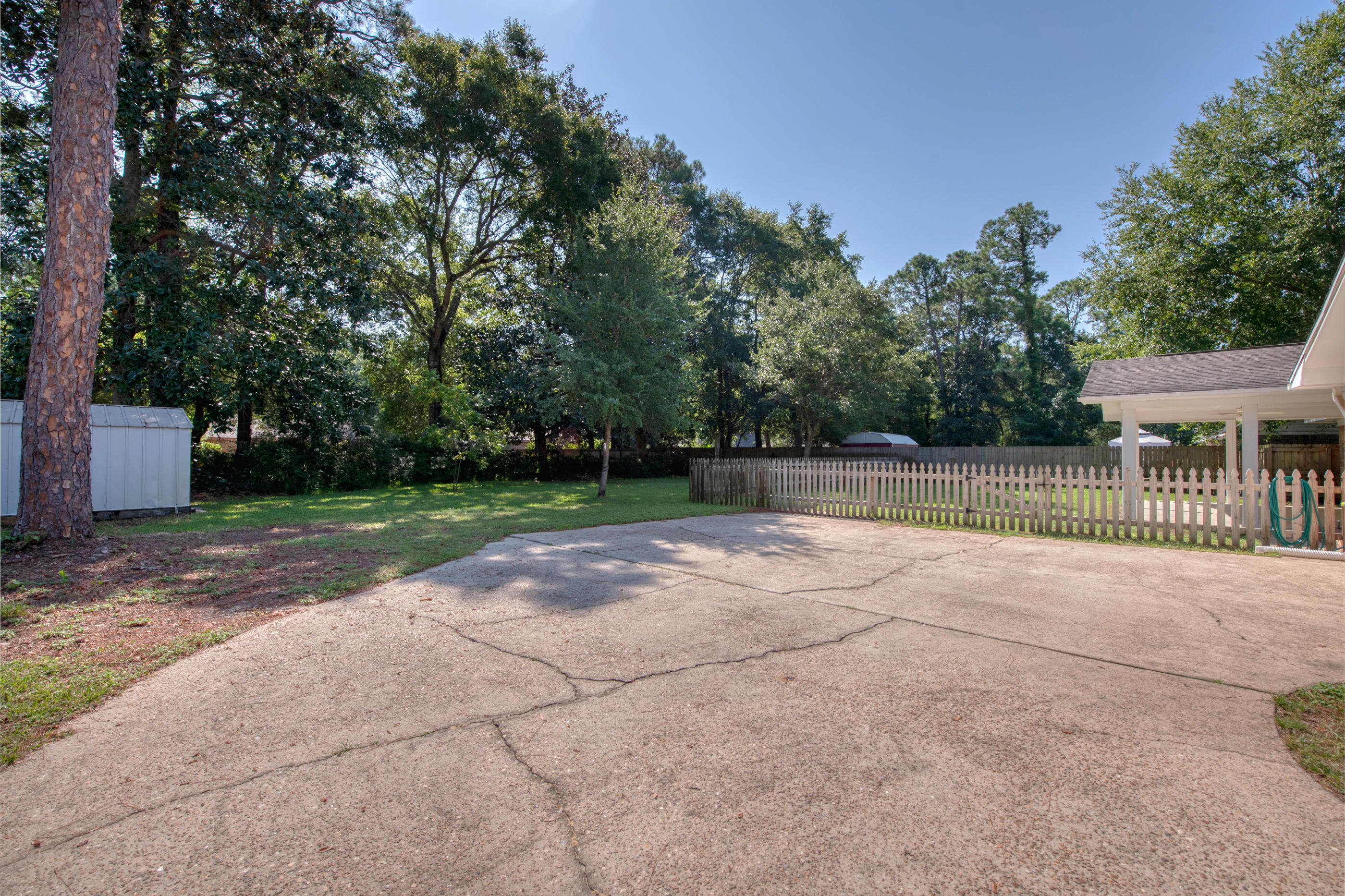 BAHIA VISTA LOT 5 BLK A - Residential