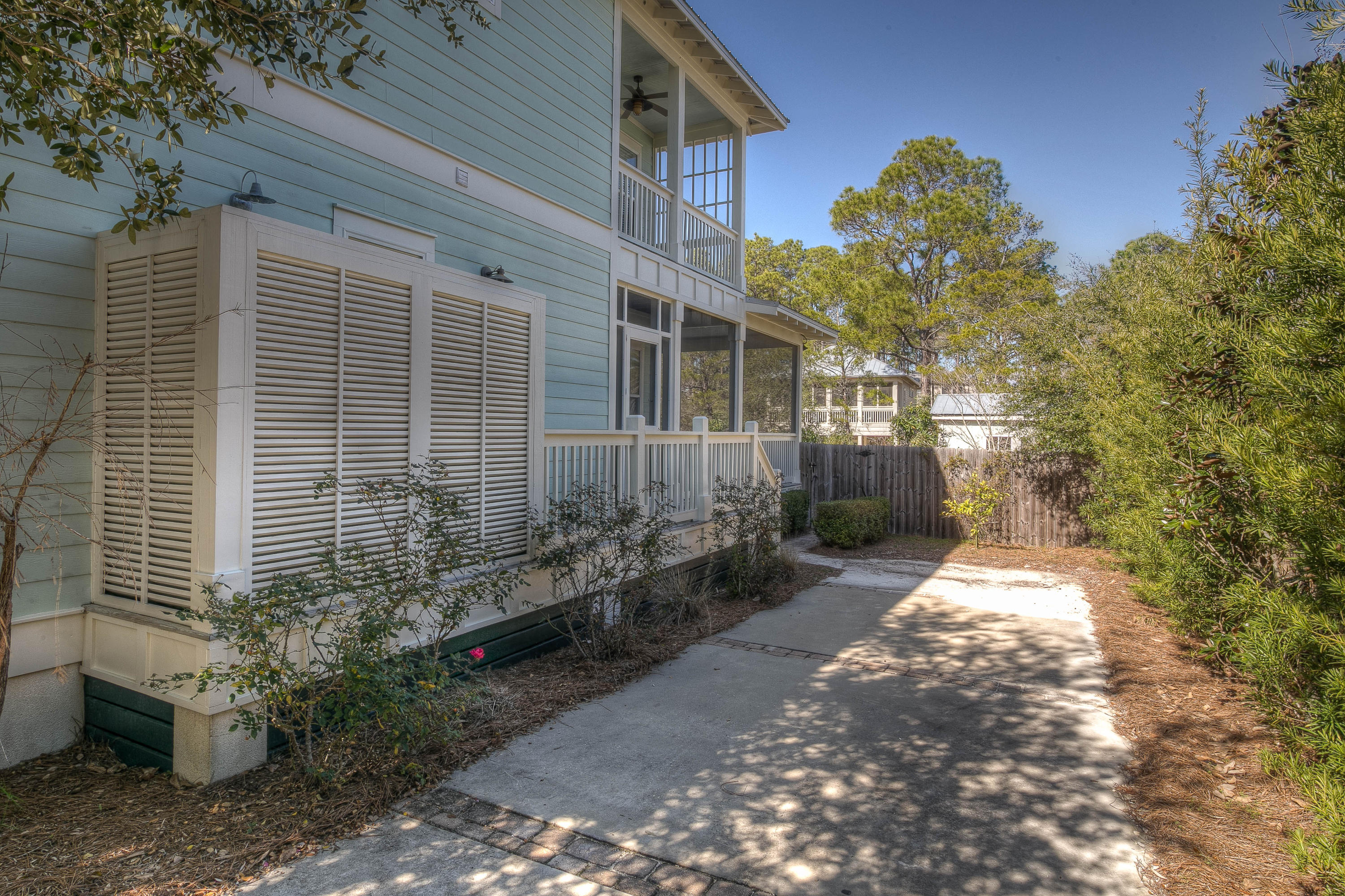 SEAGROVE 5TH ADDN - Residential