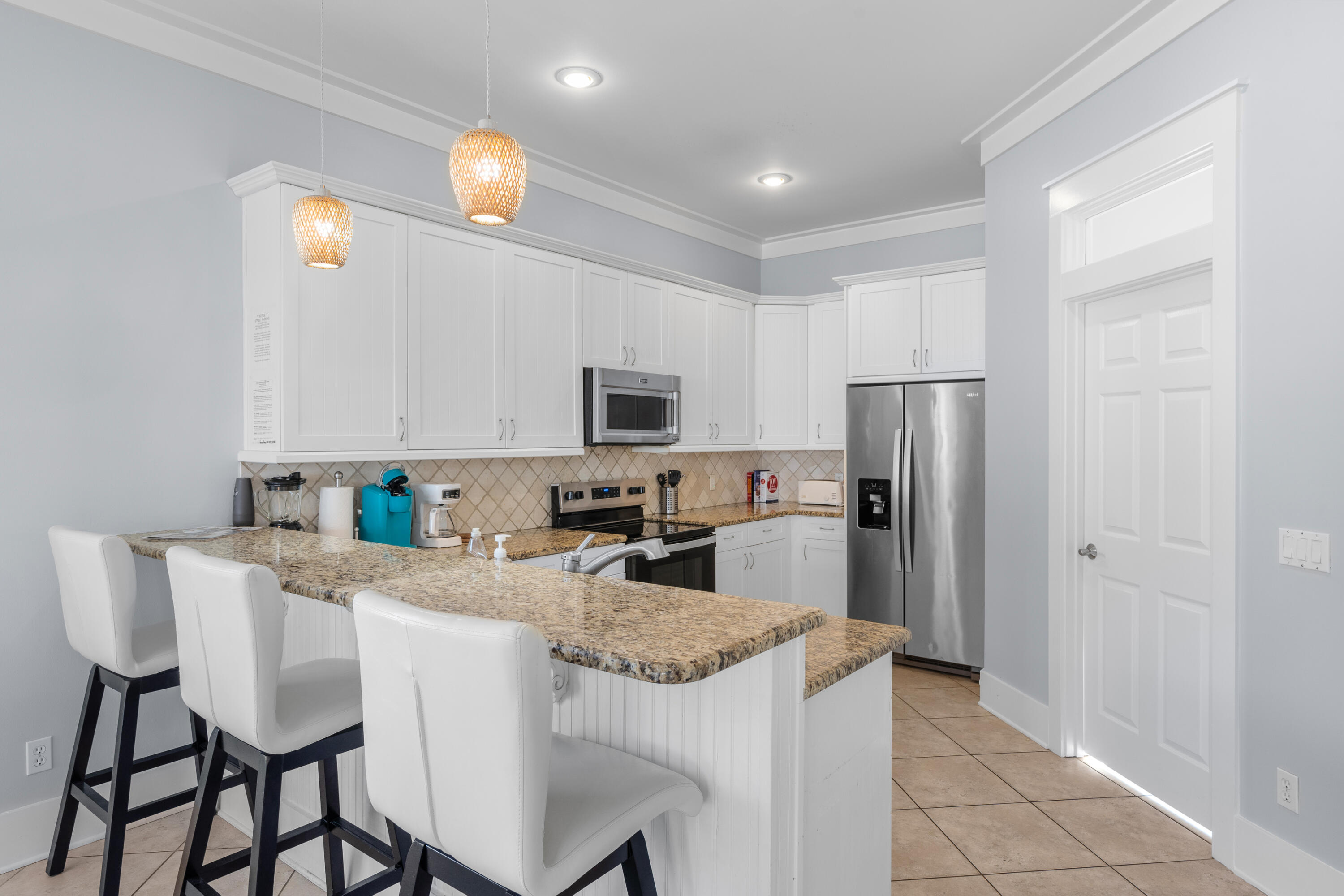 EMERALD WATERS VILLAGE - Residential