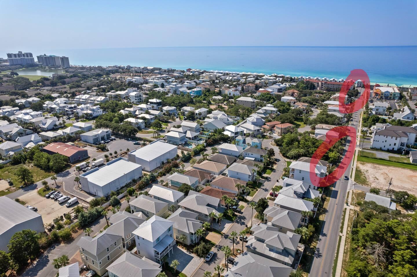 EMERALD WATERS VILLAGE - Residential