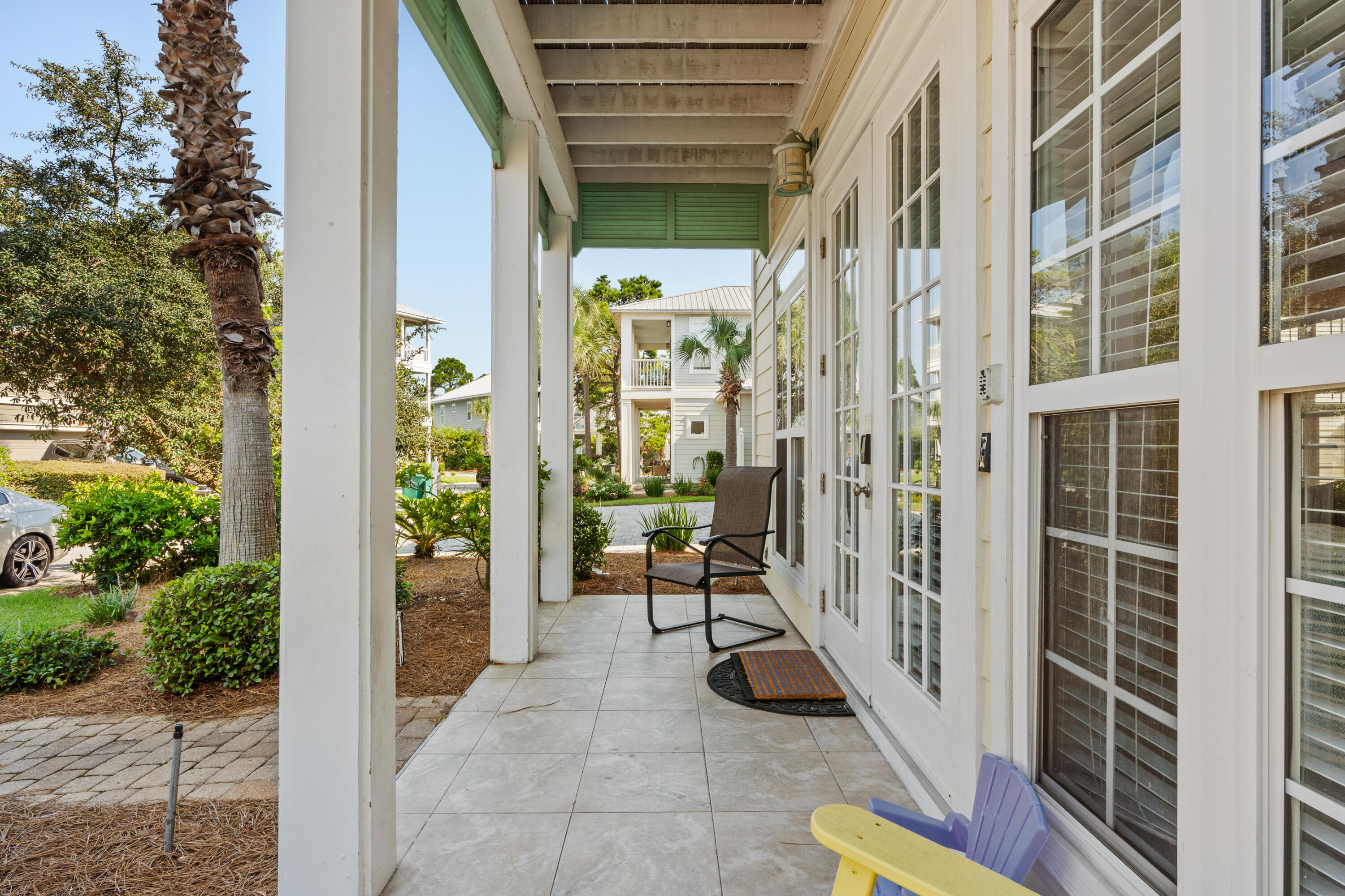 EMERALD WATERS VILLAGE - Residential