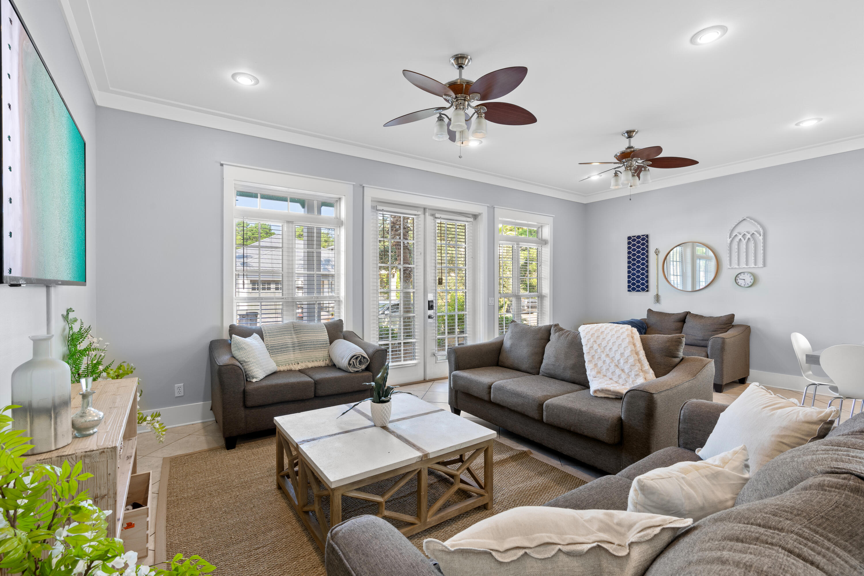 80 St Simon Circle