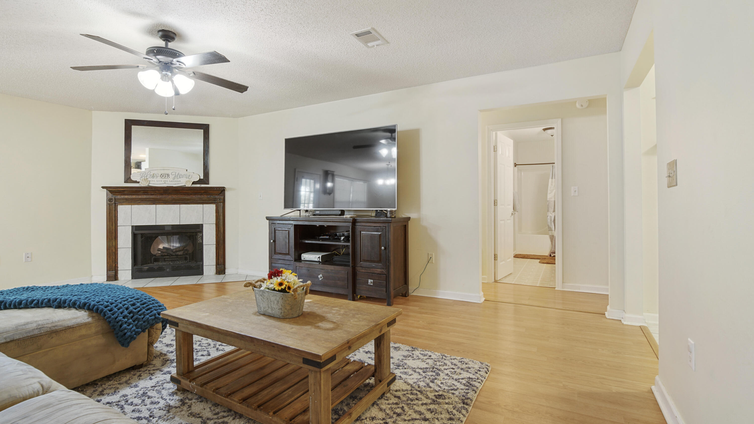 LAKE TANTARA UNRECD - Residential