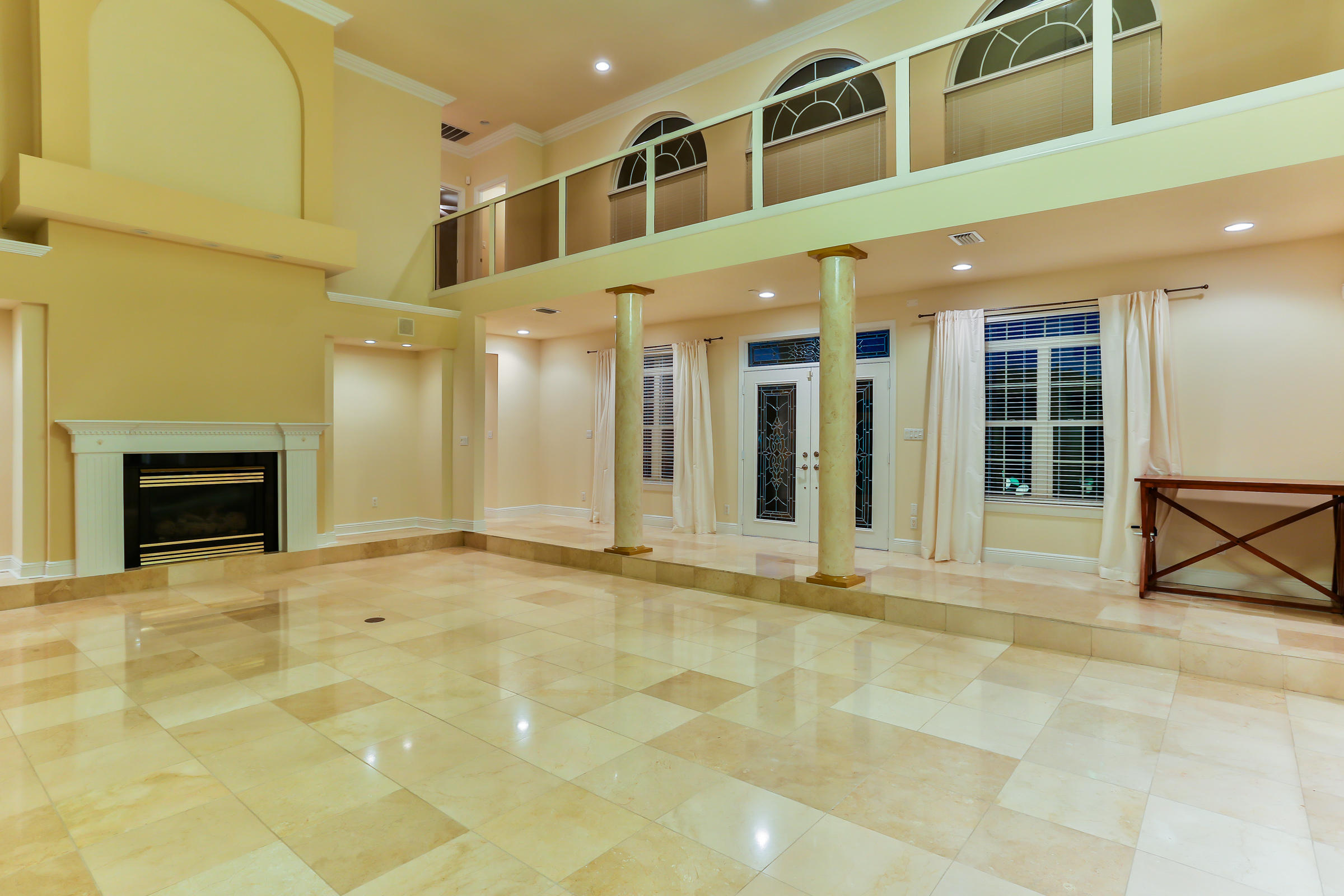 BLUFFS AT SHALIMAR POINTE - Residential