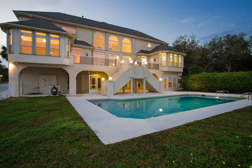 Dream home with spectacular panoramic views on Choctawhatchee Bay. Look out over Destin's majestic skyline to the beautiful beaches of Okaloosa Island and Crab Island. Marvel at awe-inspiring sunrises, sunsets and moonlit views from your private 0.71-acre, bay front estate, situated in the exclusive Shalimar Pointe Community. This location has it all, with world-class sport fishing, boating, golf and tennis facilities. Emerald Coast living, world-renowned sugar-sand beaches, crystal clear waters, cultural festivals, year-round recreational activities are yours at this 5460 Sq. Ft., custom built, home with newly remodeled kitchen, including granite counter-tops and high-end stainless steel appliances. Other interior upgrades include:marble flooring, plush carpets and crown-molding.