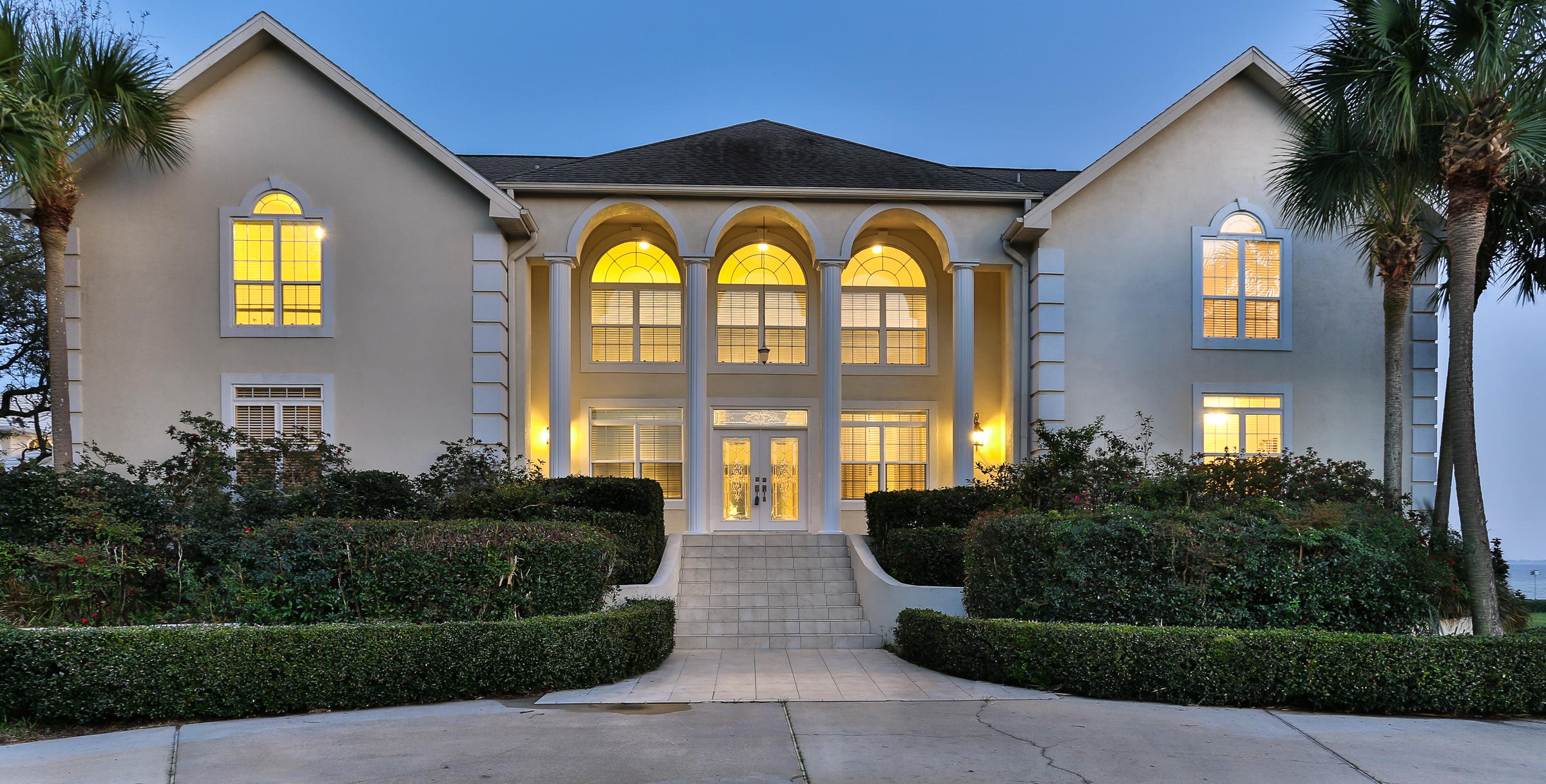 BLUFFS AT SHALIMAR POINTE - Residential