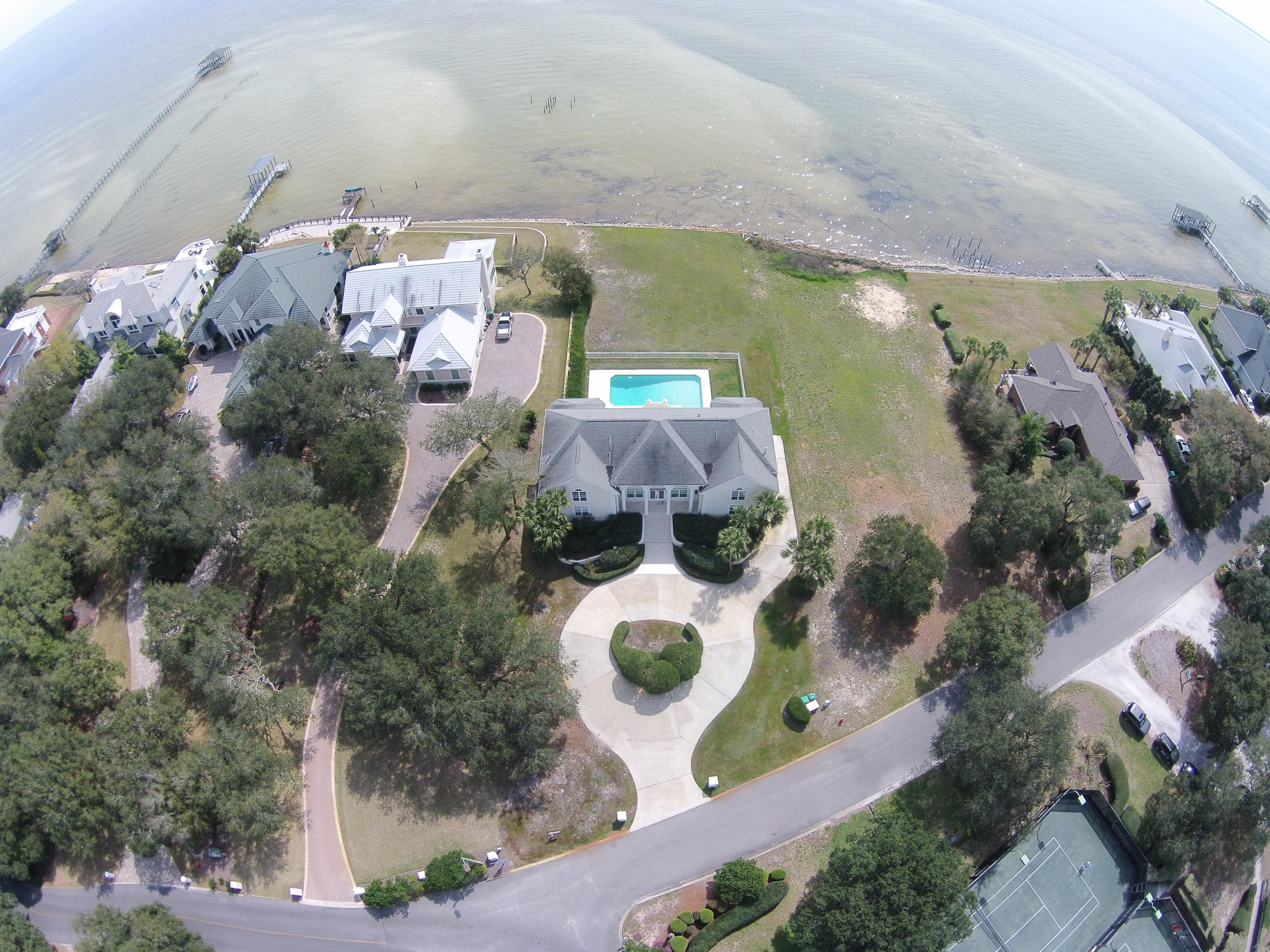 BLUFFS AT SHALIMAR POINTE - Residential