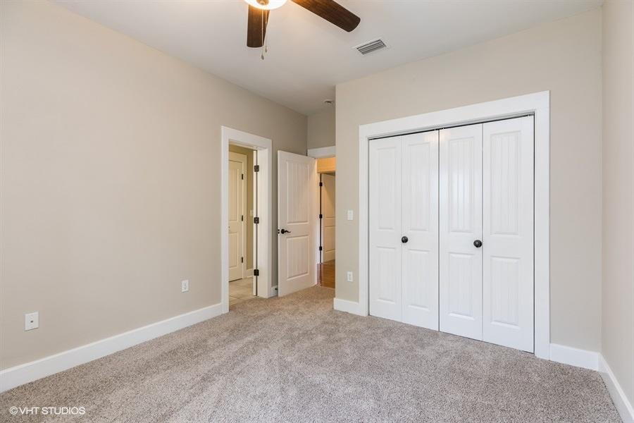 TOWN OF SANTA ROSA - Residential