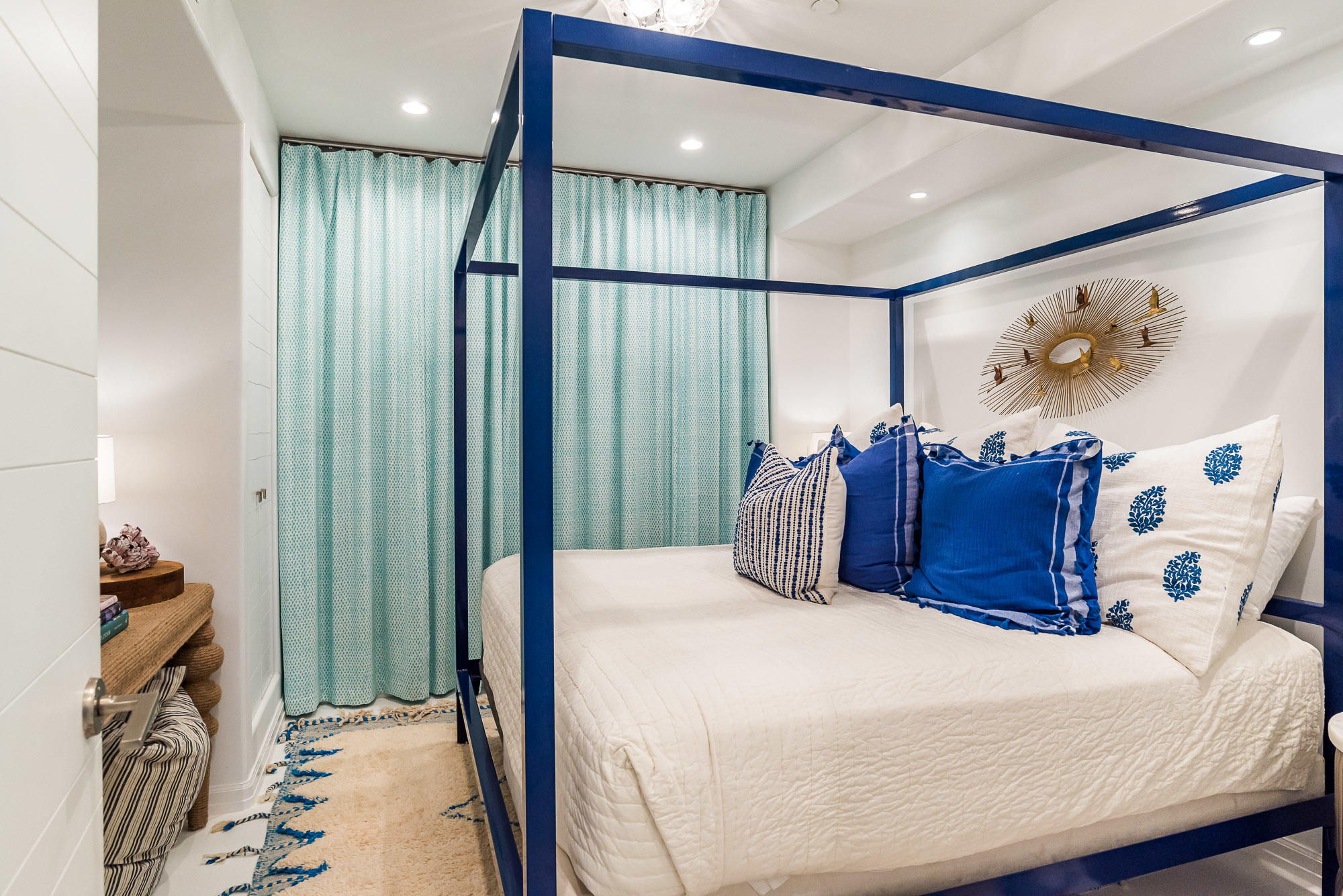 ALYS BEACH - Residential