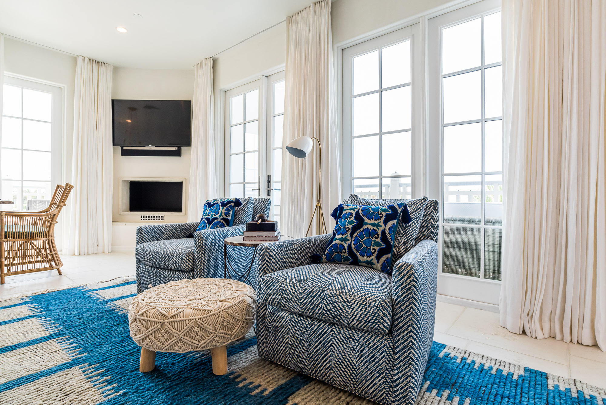 ALYS BEACH - Residential