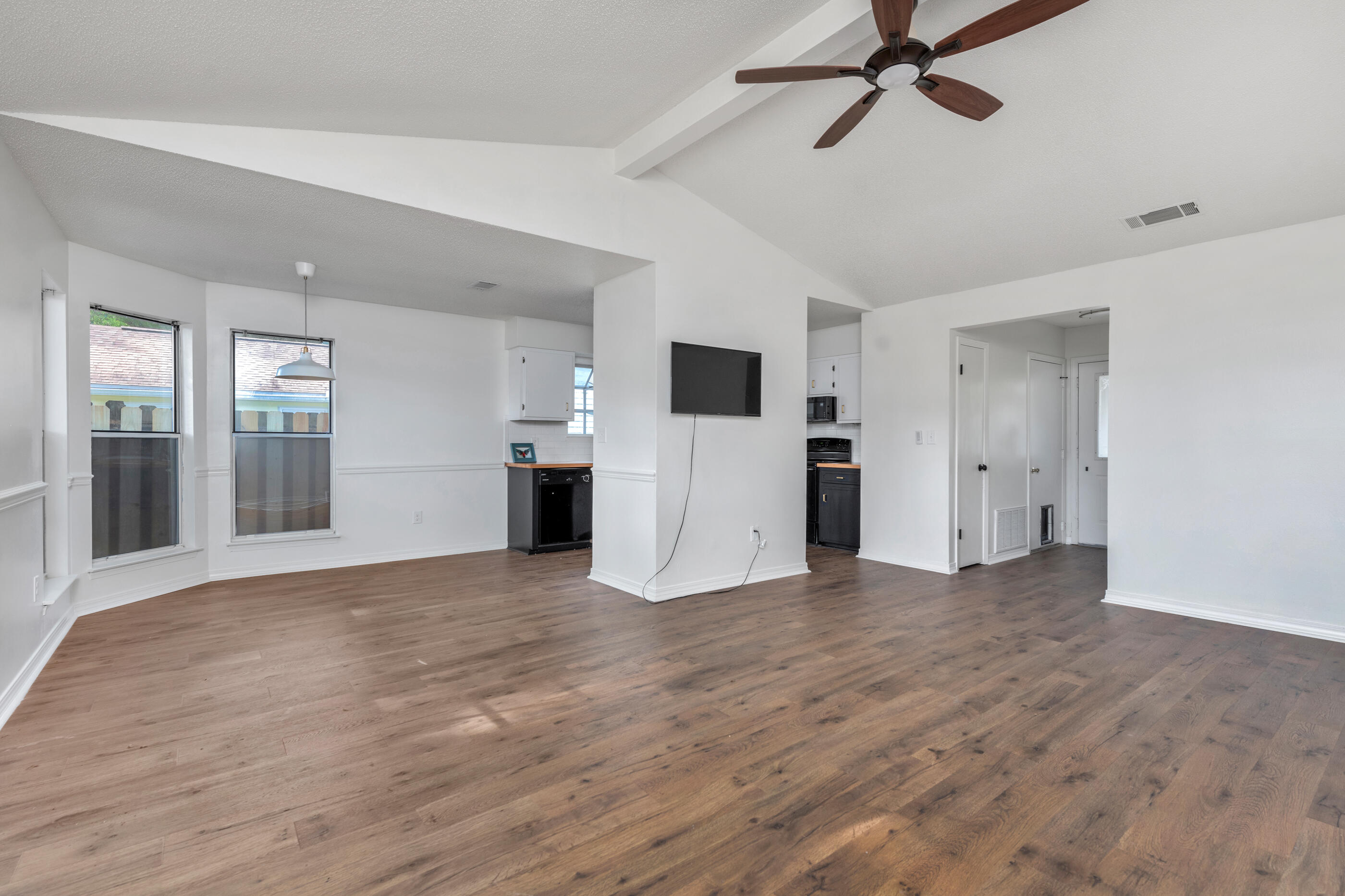 BLUE PINE VILLAGE PH 1 - Residential