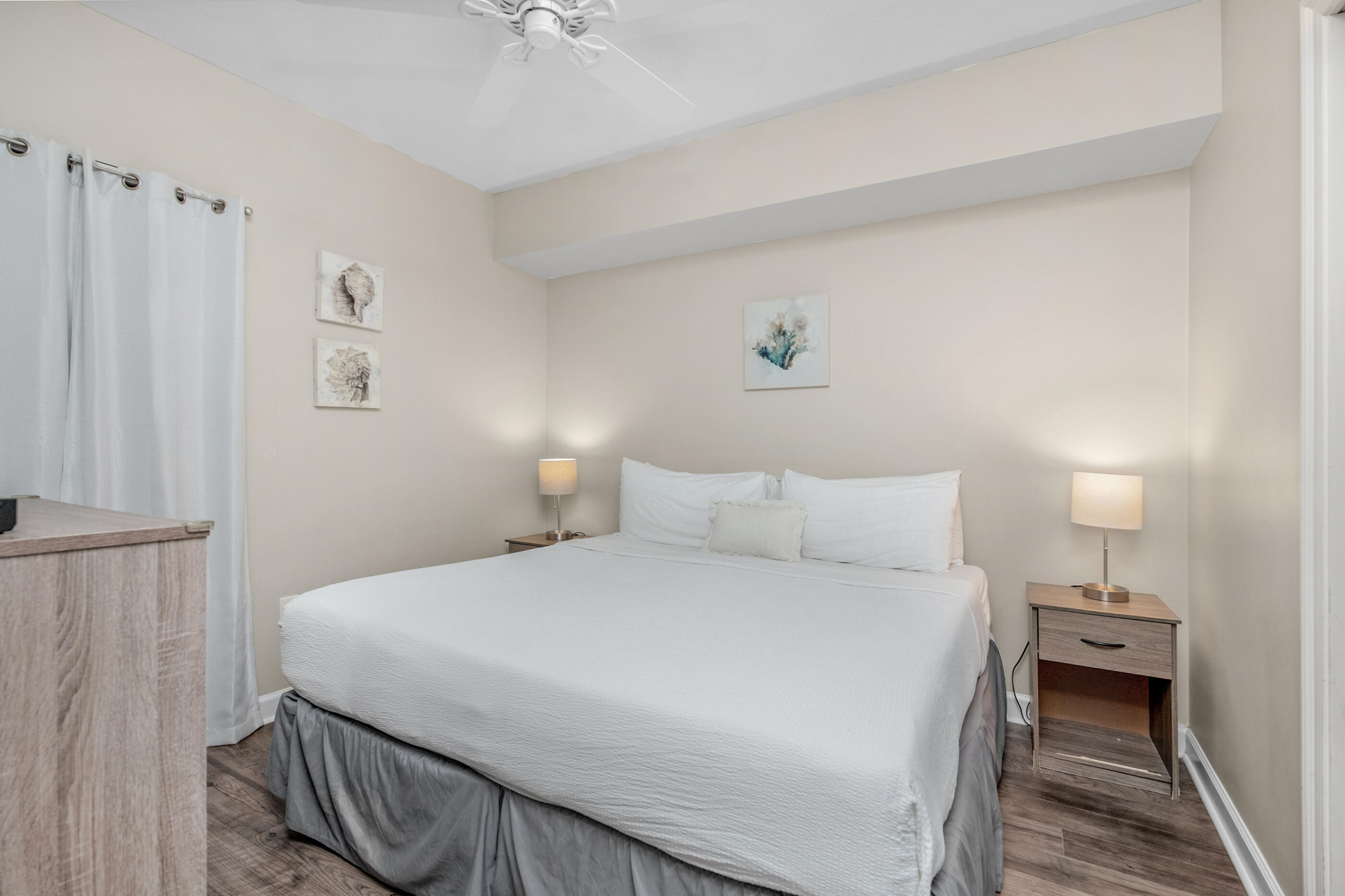 STERLING SHORES - Residential