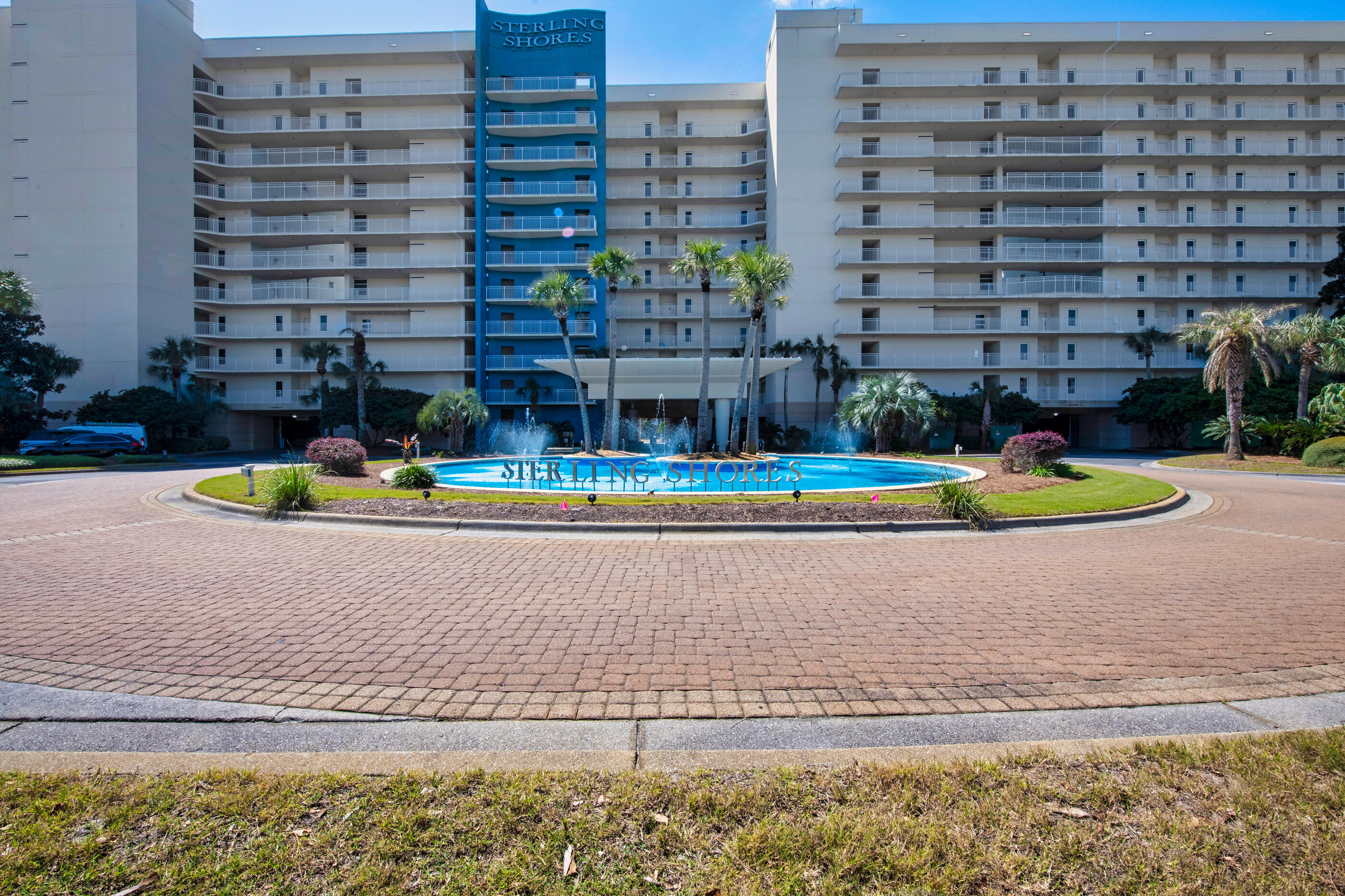 STERLING SHORES - Residential