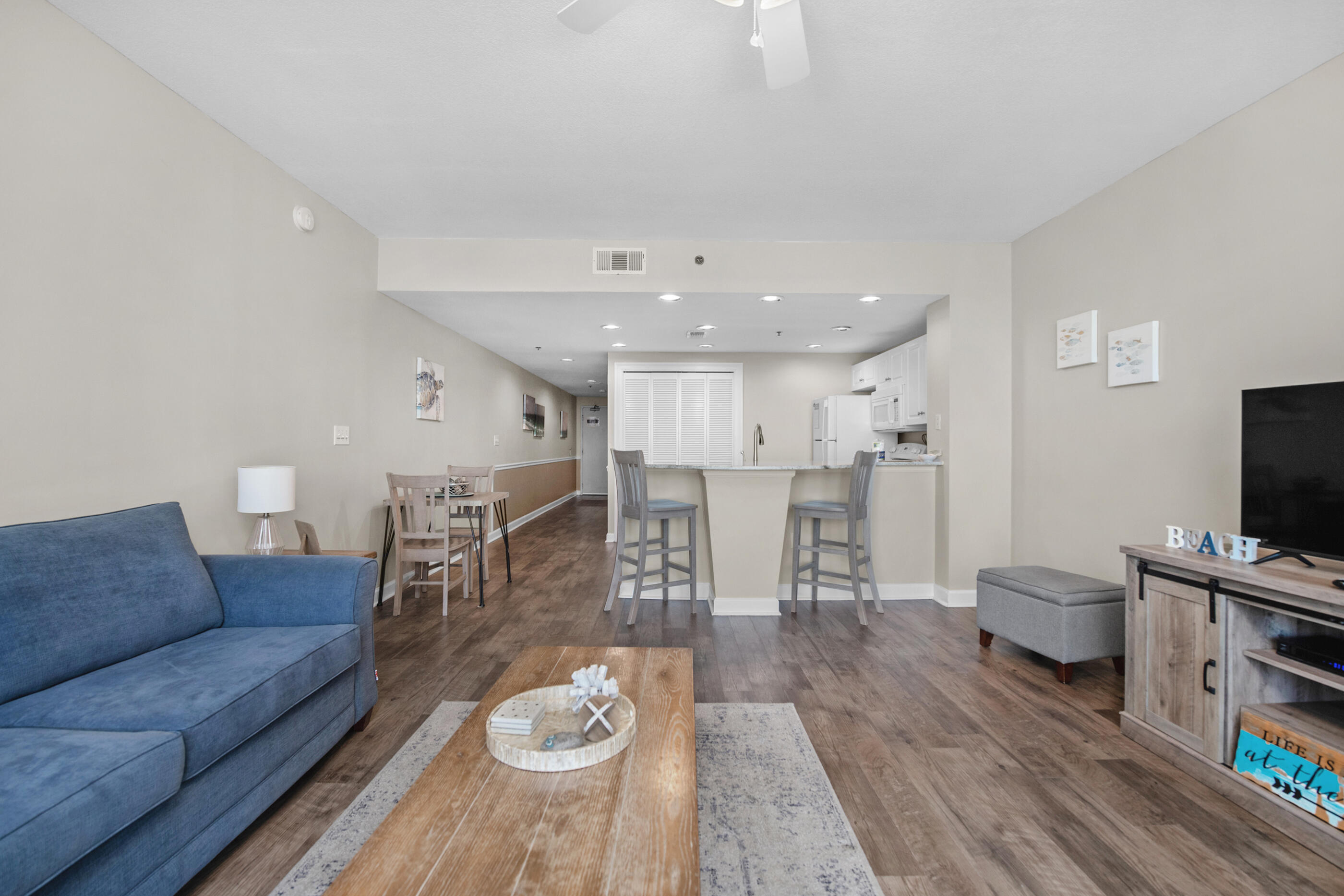 STERLING SHORES - Residential