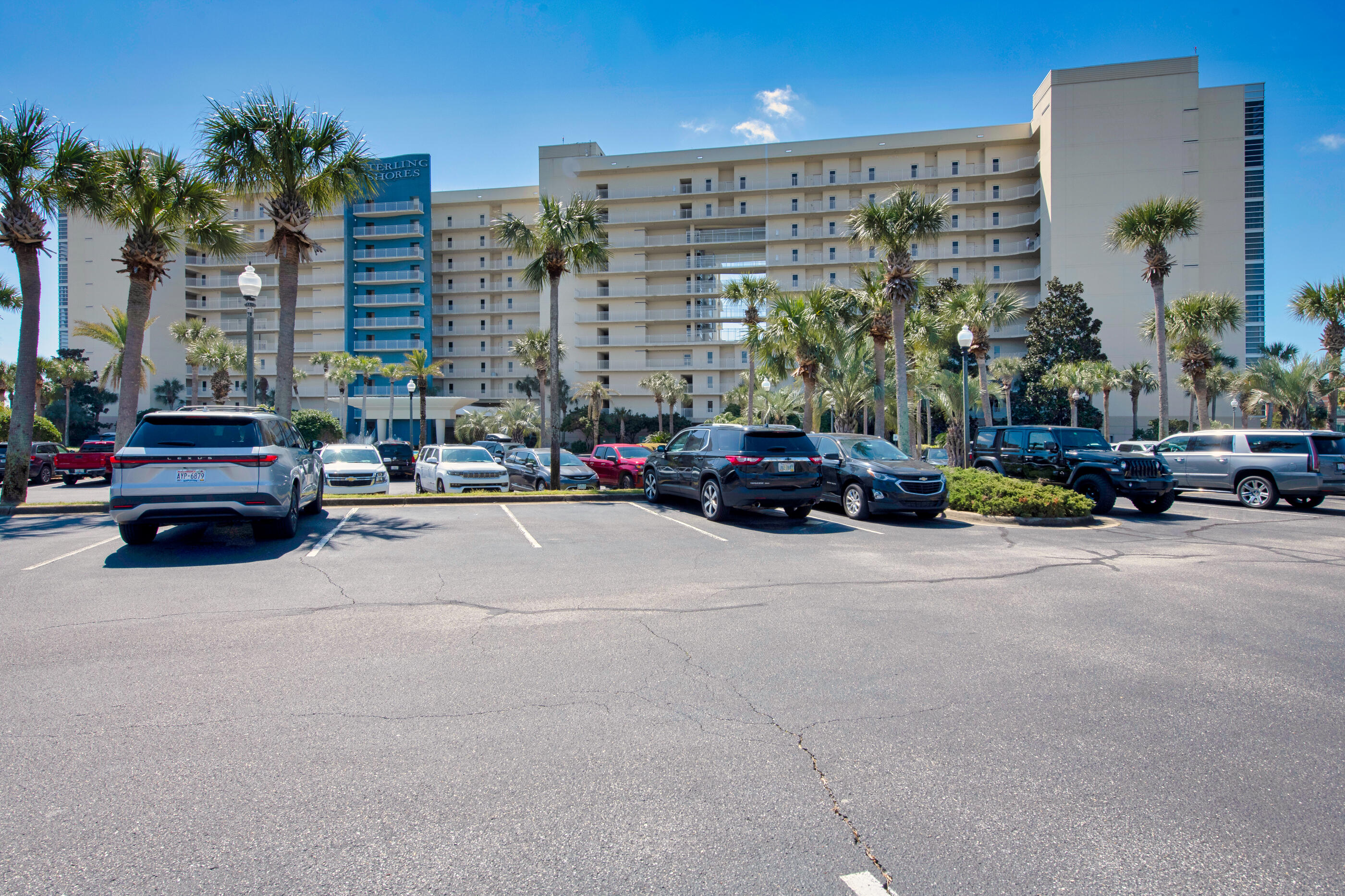 STERLING SHORES - Residential