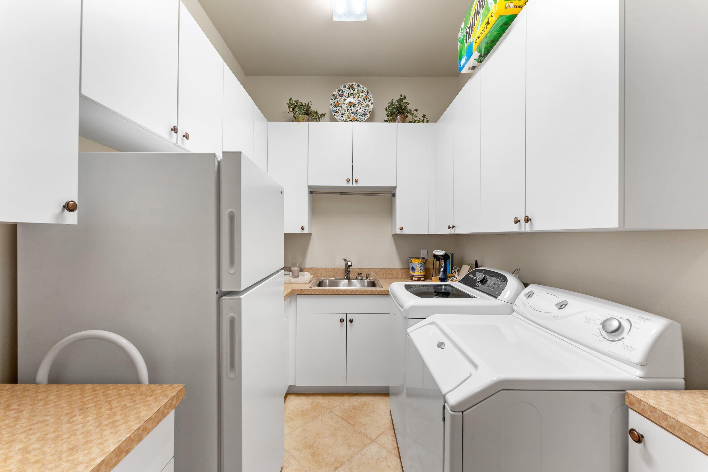 BURNT PINE - Residential